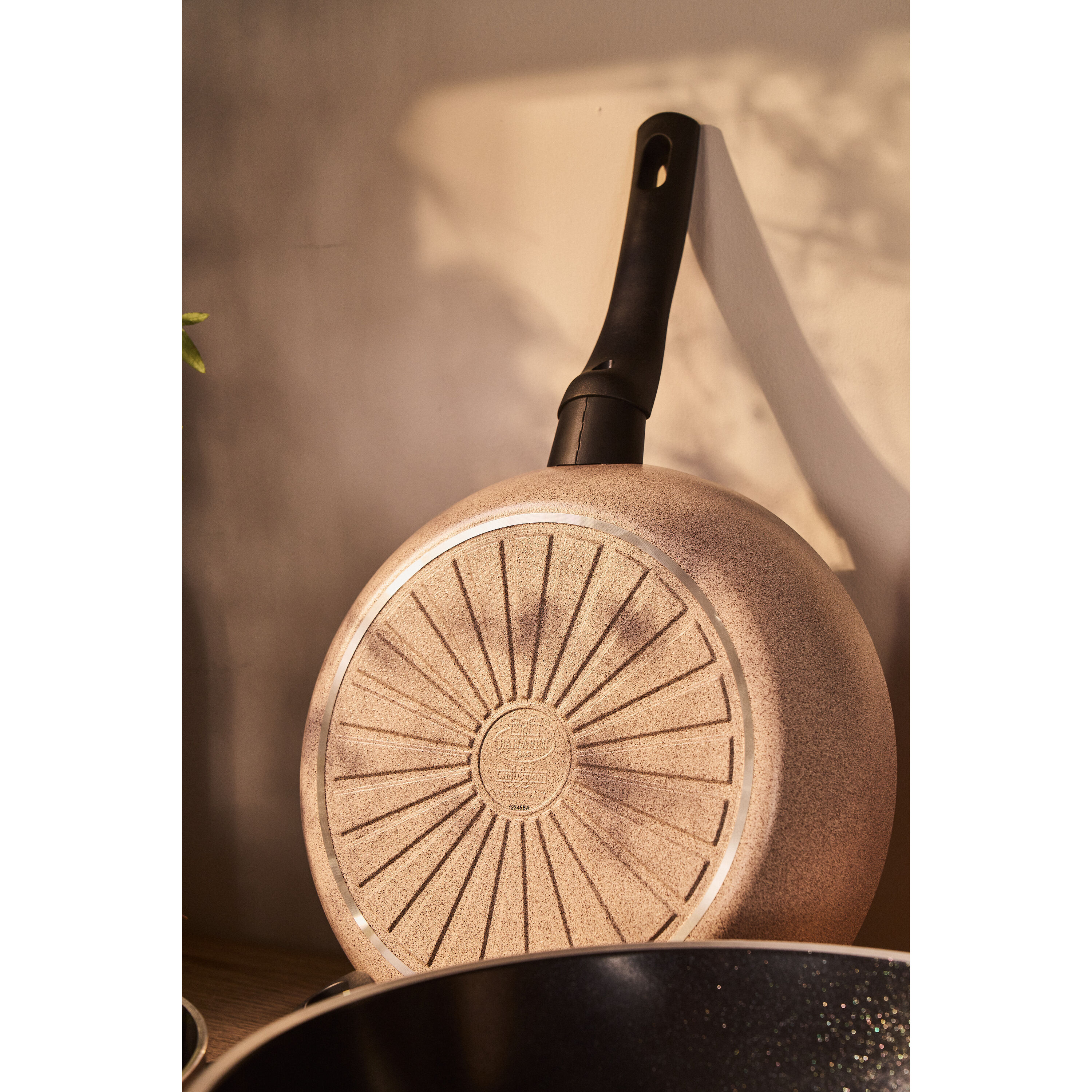 BALLARINI        Ledro                Bratpfanne, 24 cm, Aluminium, Keramische Antihaftbeschichtung