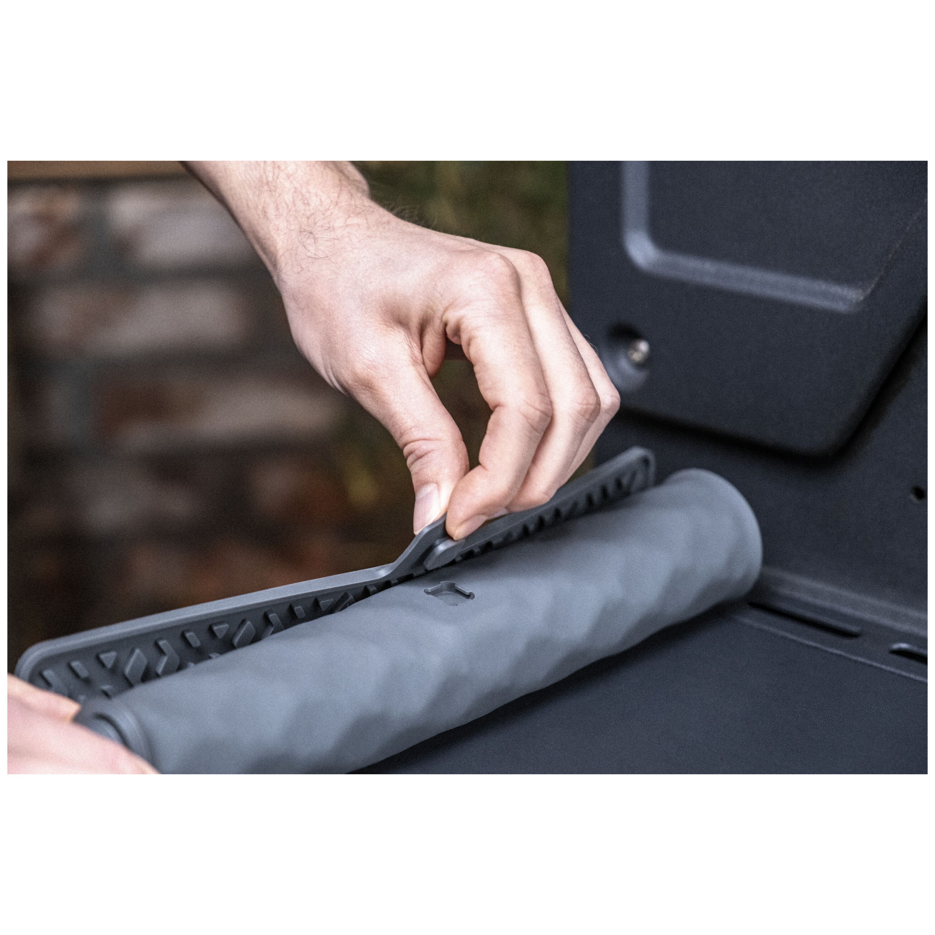 ZWILLING        BBQ+                Silikon-Besteckablage, 45 cm x 31 cm, Silikon