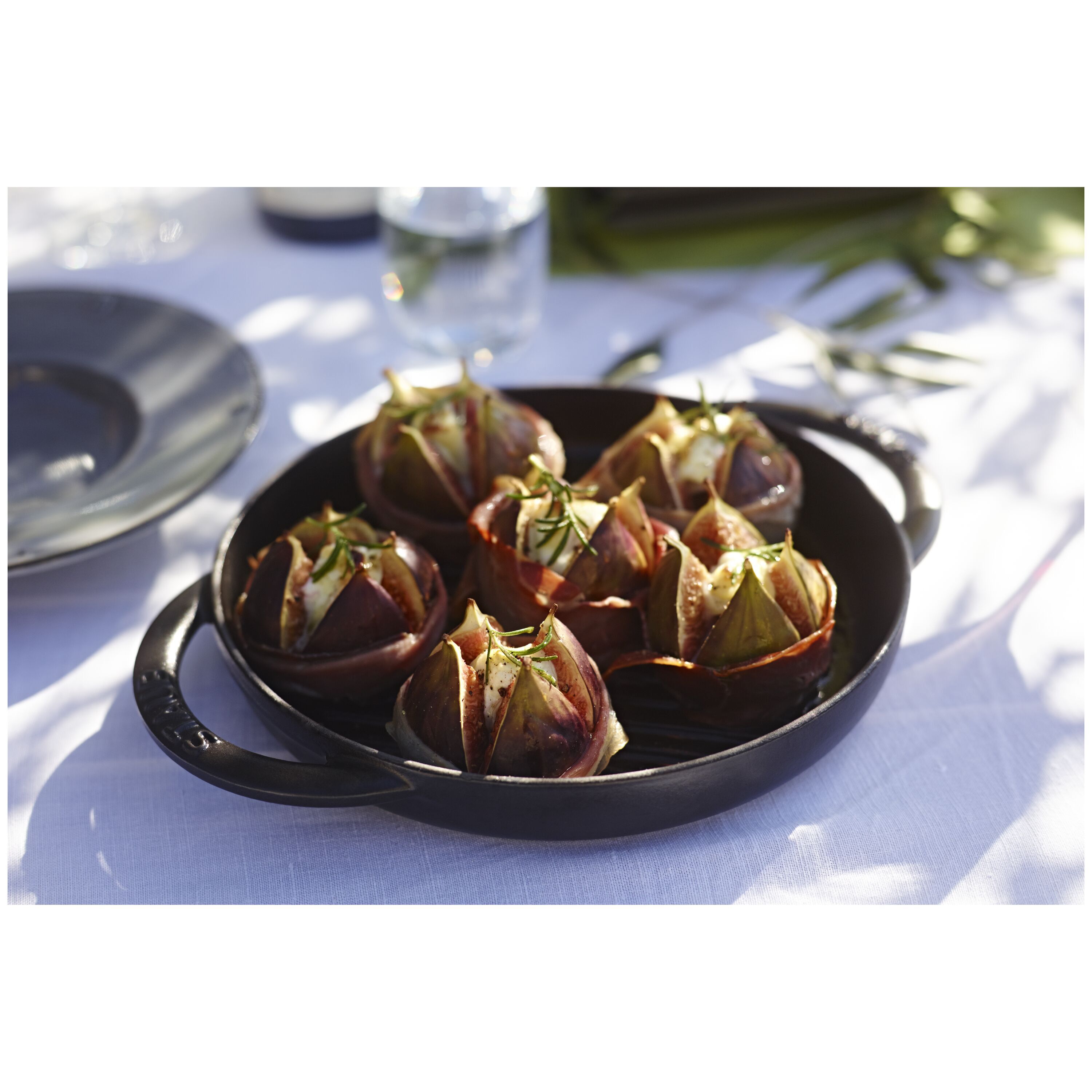 Staub        Grill Pans                Pure Grill 23 cm, rund, Schwarz, Gusseisen