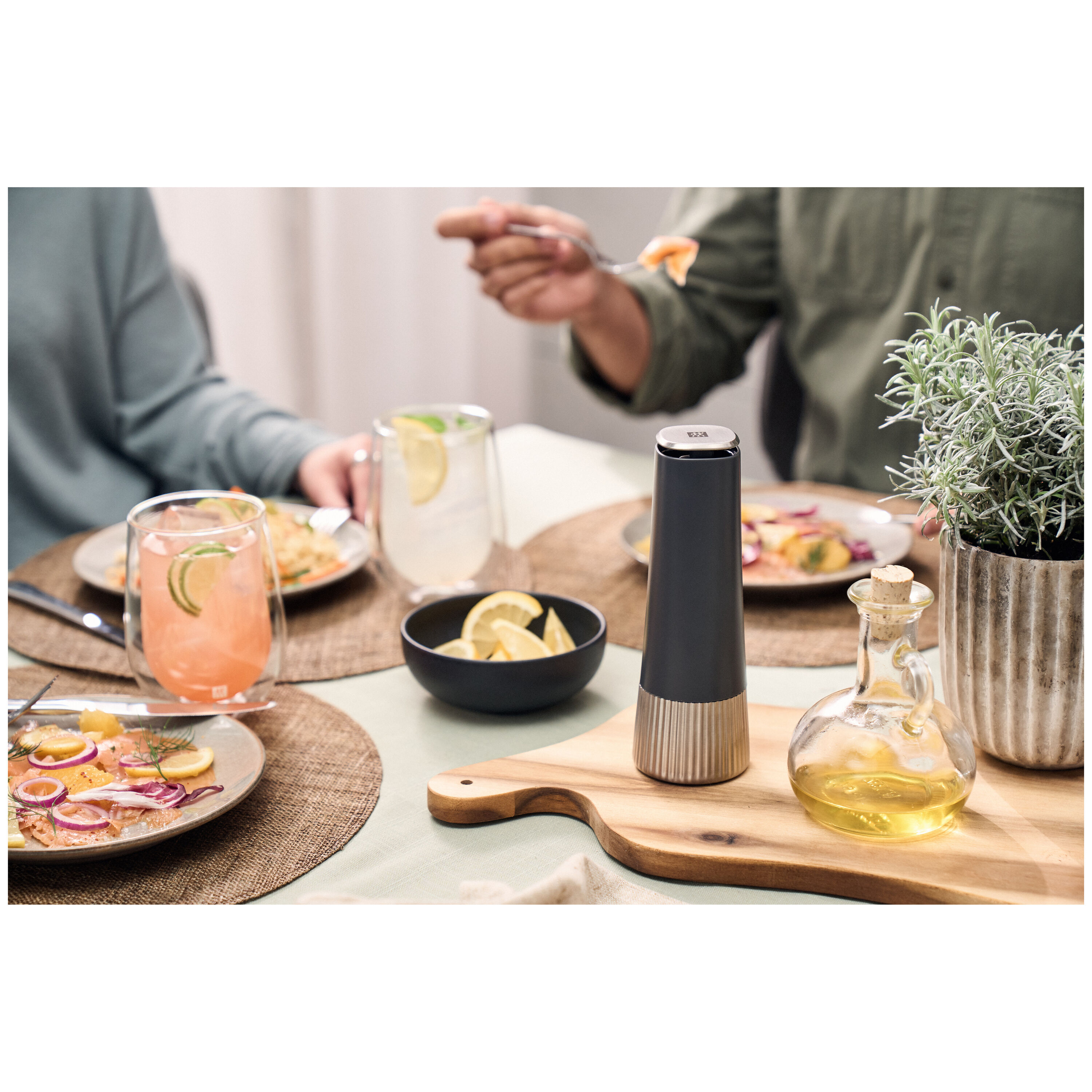 ZWILLING        Spices                Gewürzmühle 19 cm, Grau