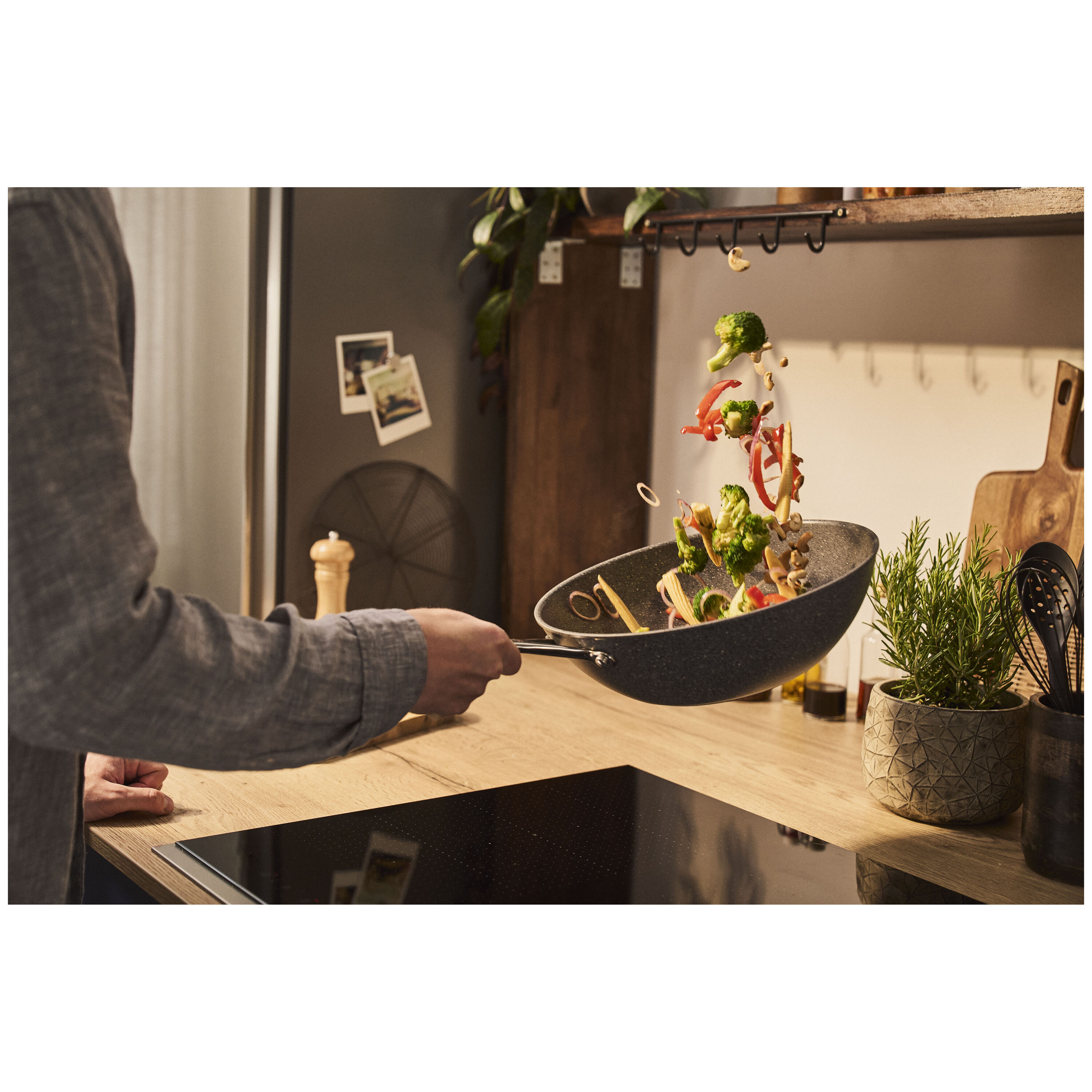 BALLARINI        Salina                Wok, 30 cm, Aluminium, Titanverstärkte keramische Antihaftbeschichtung