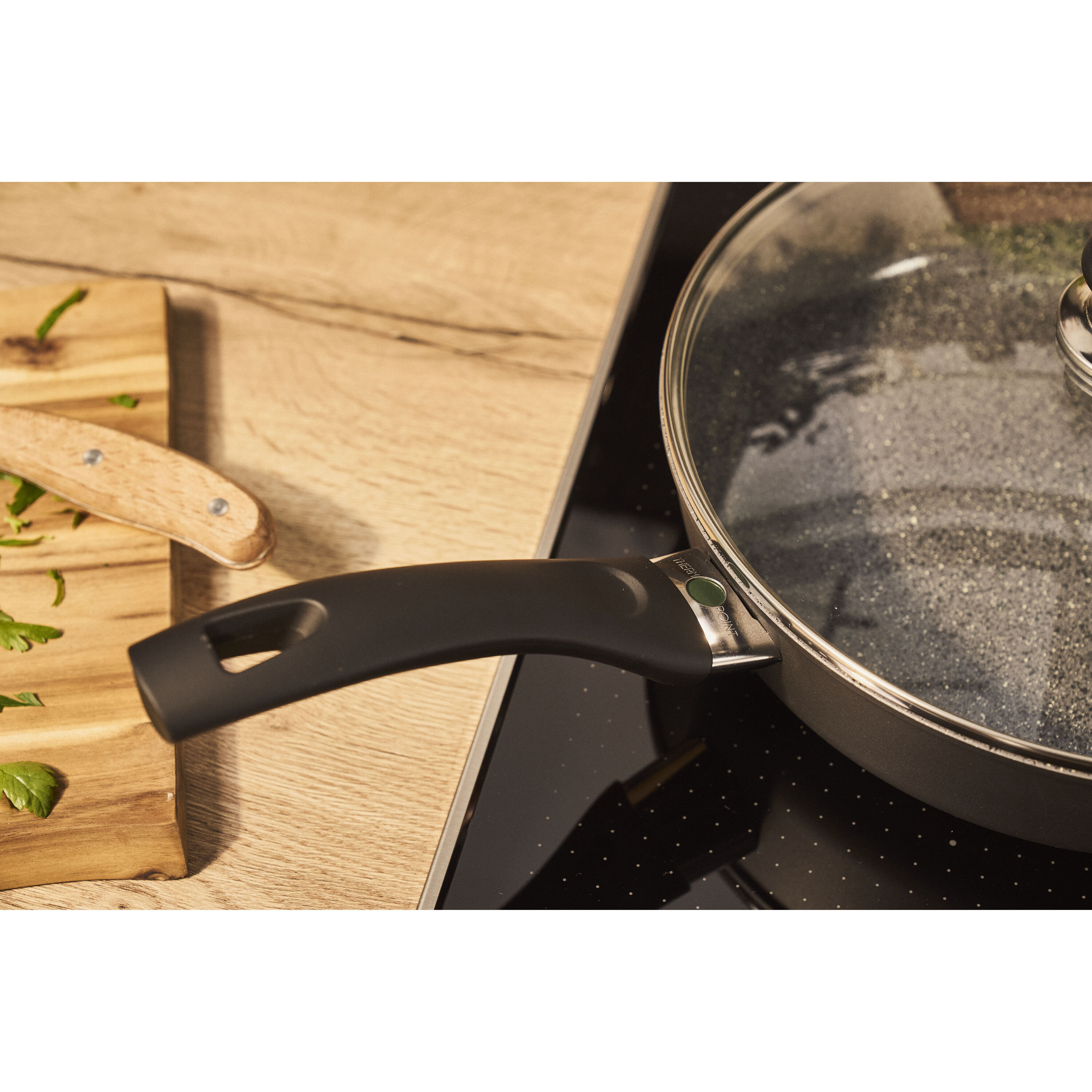 BALLARINI        Bari                Schmorpfanne mit Deckel, 28 cm, Aluminium, Keramische Antihaftbeschichtung