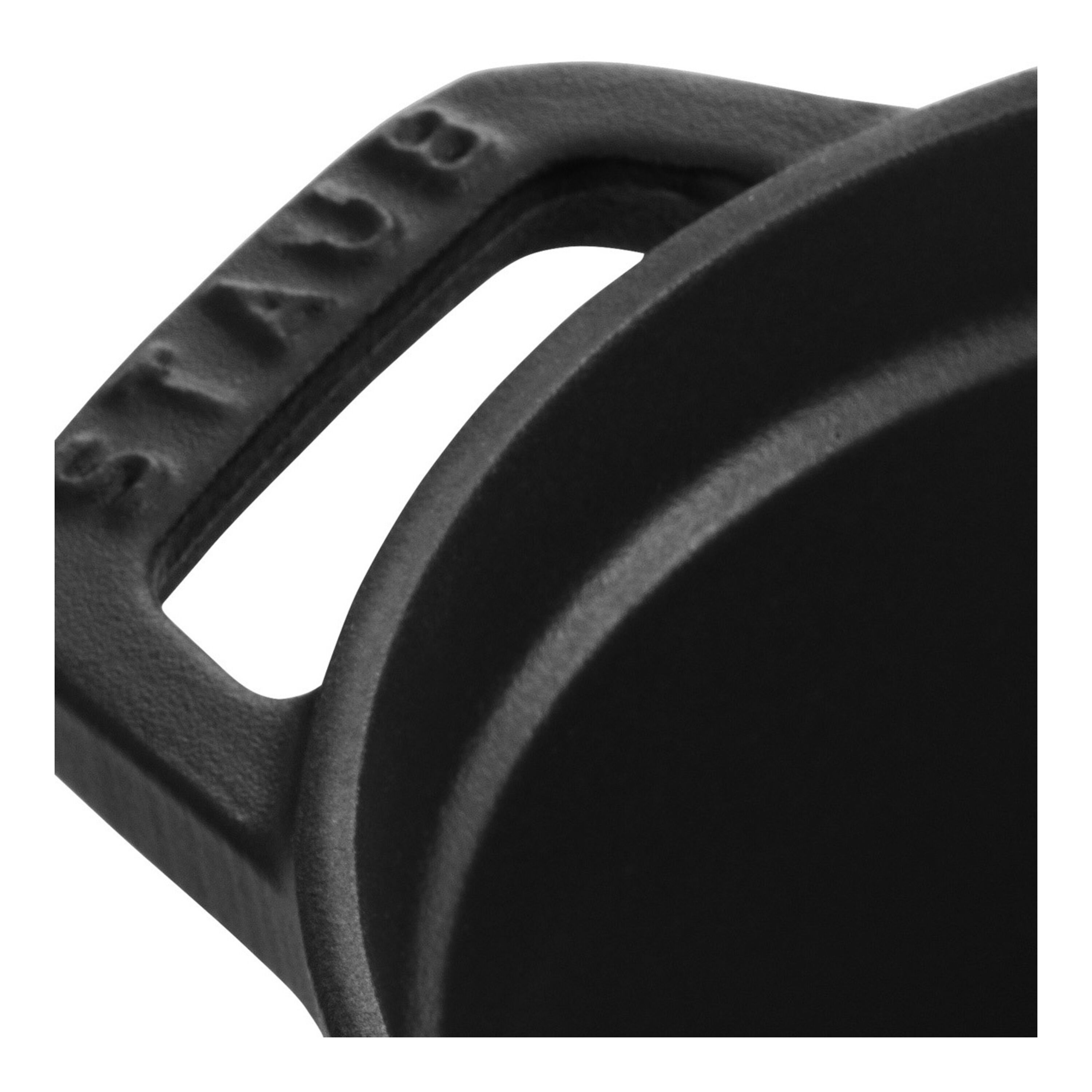 Staub        La Cocotte                Cocotte Schweinedeckel 17 cm, oval, Schwarz, Gusseisen