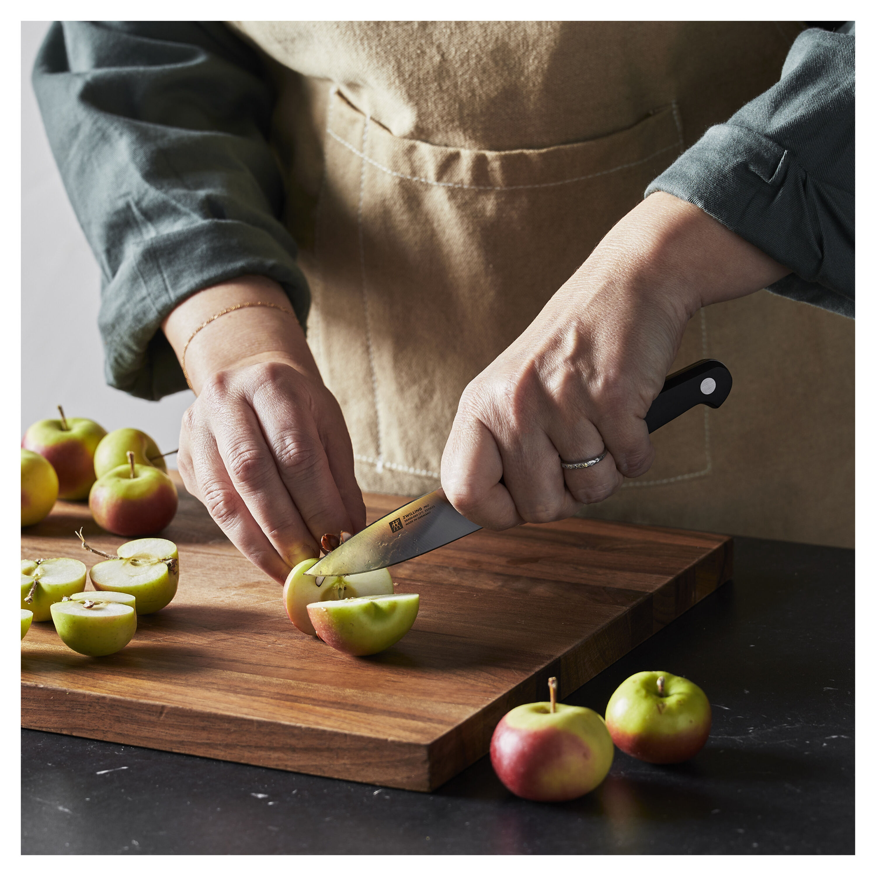 ZWILLING        Pro                Spick & Garniermesser 8 cm