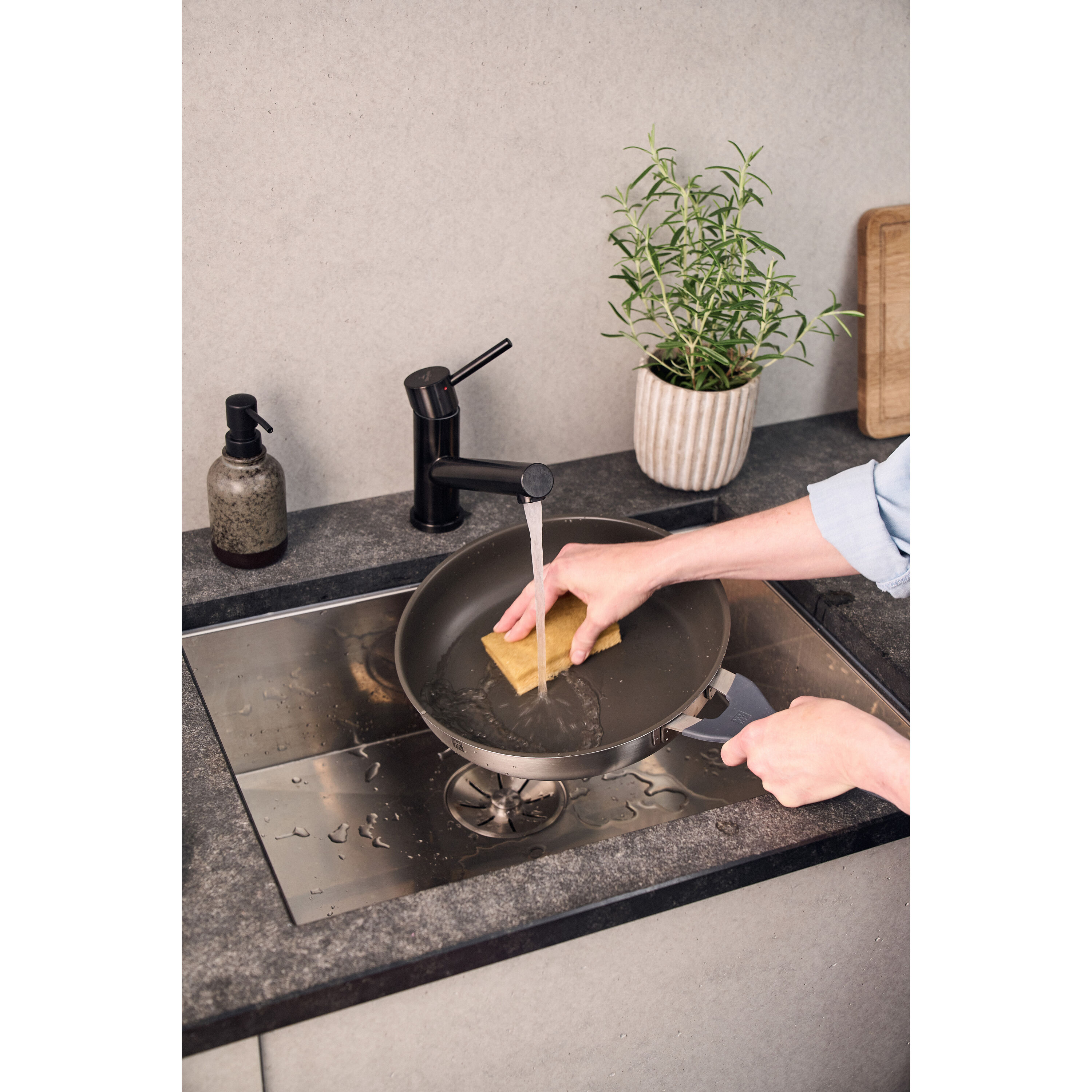 ZWILLING        Simplify                Bratpfanne, 28 cm, 18/10 Edelstahl, Keramische Antihaftbeschichtung