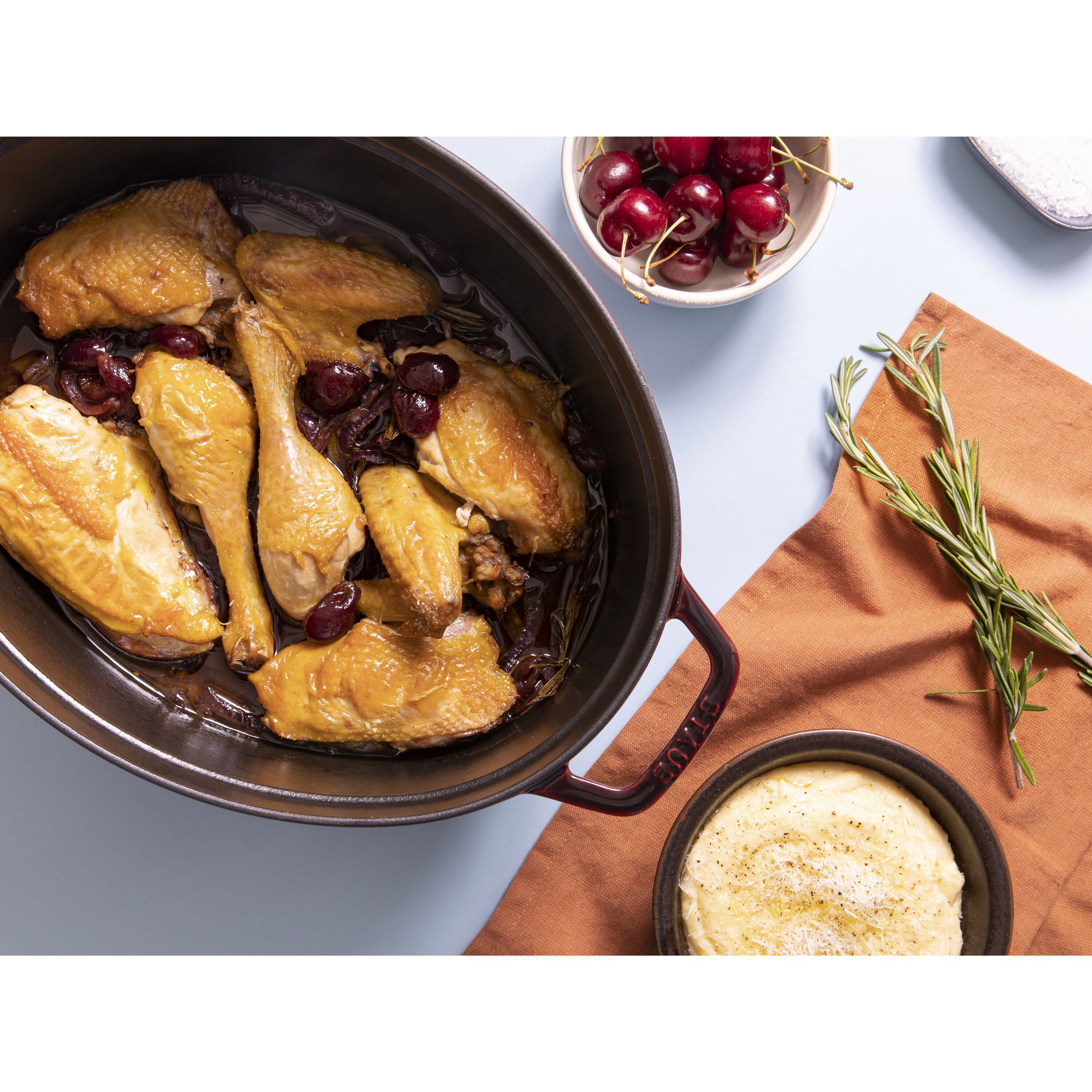 Staub        La Cocotte                Cocotte 33 cm, oval, Grenadine-Rot, Gusseisen