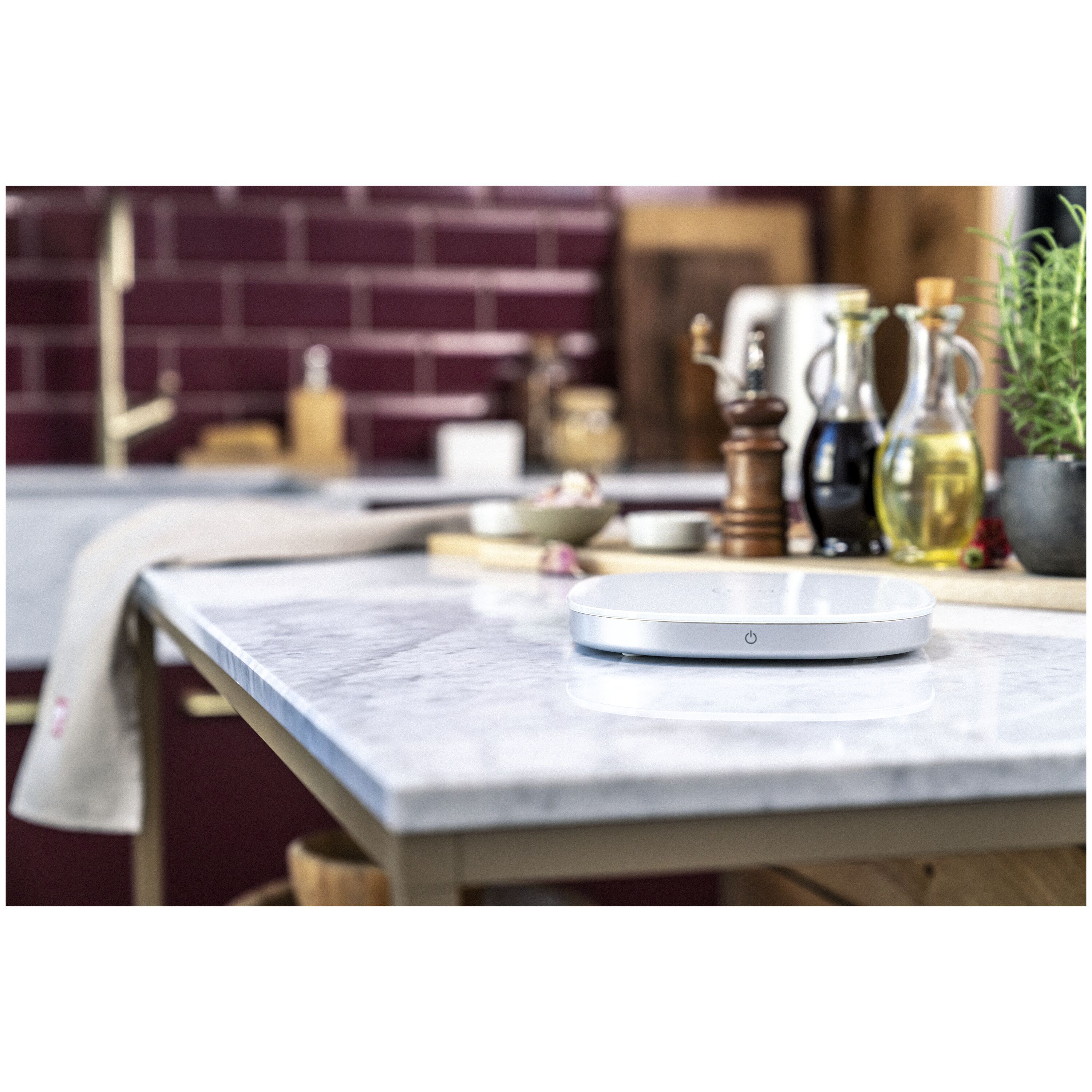 ZWILLING        Enfinigy                Digitale Küchenwaage mit induktiver Ladefunktion, Silber