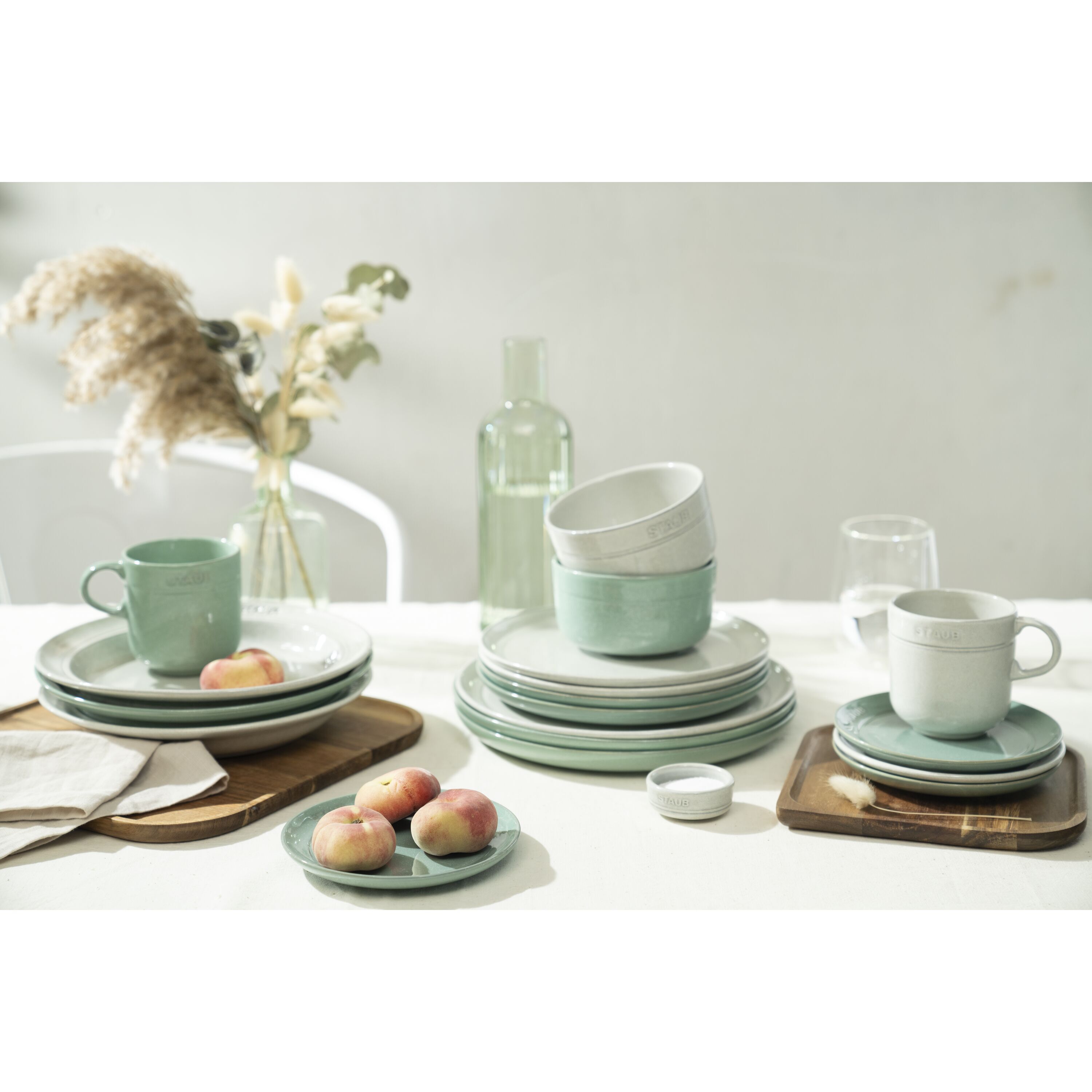 Staub        Dining Line                Teller flach 22 cm, rund, Weisser Trüffel, Keramik