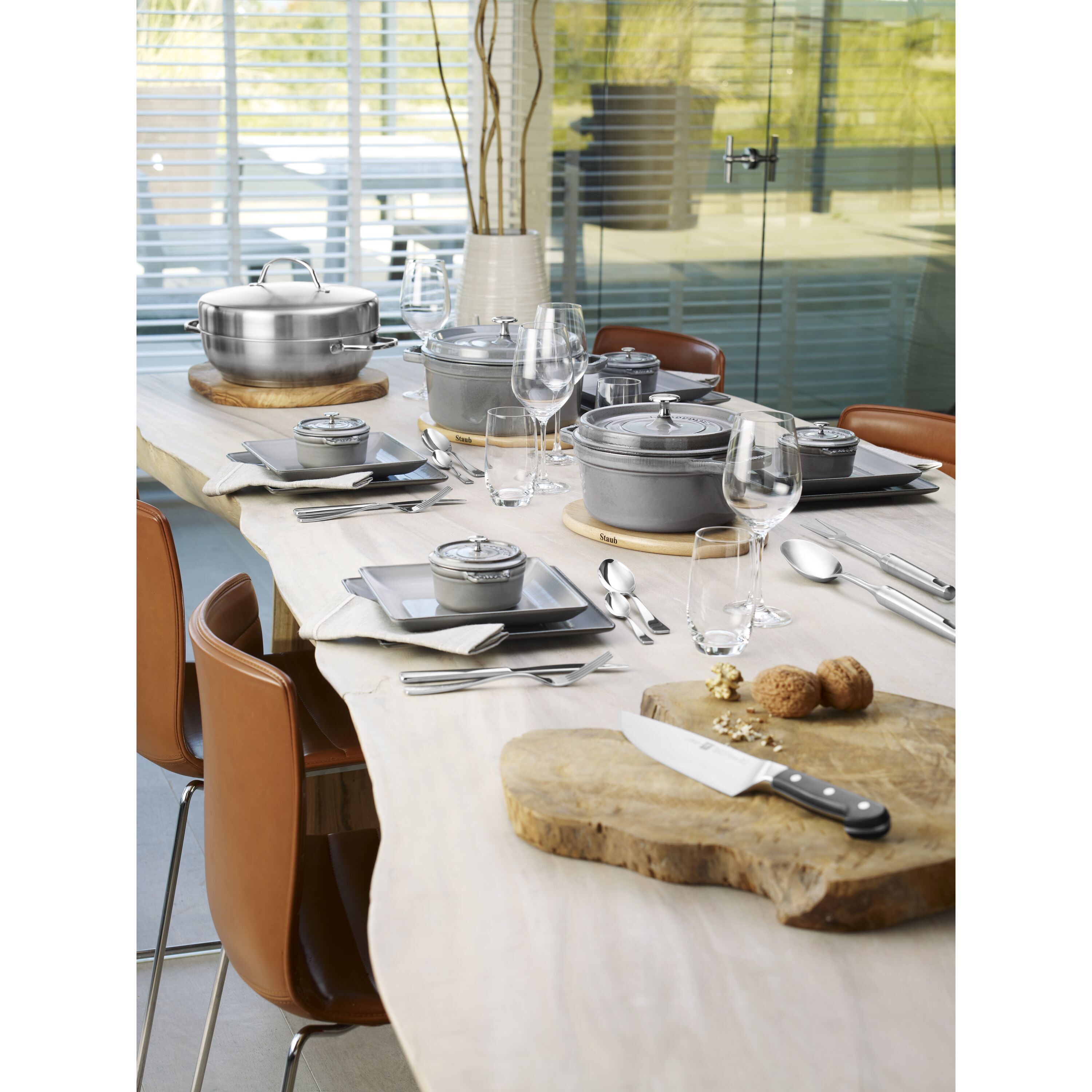 Staub        La Cocotte                Cocotte 28 cm, rund, Graphit-Grau, Gusseisen