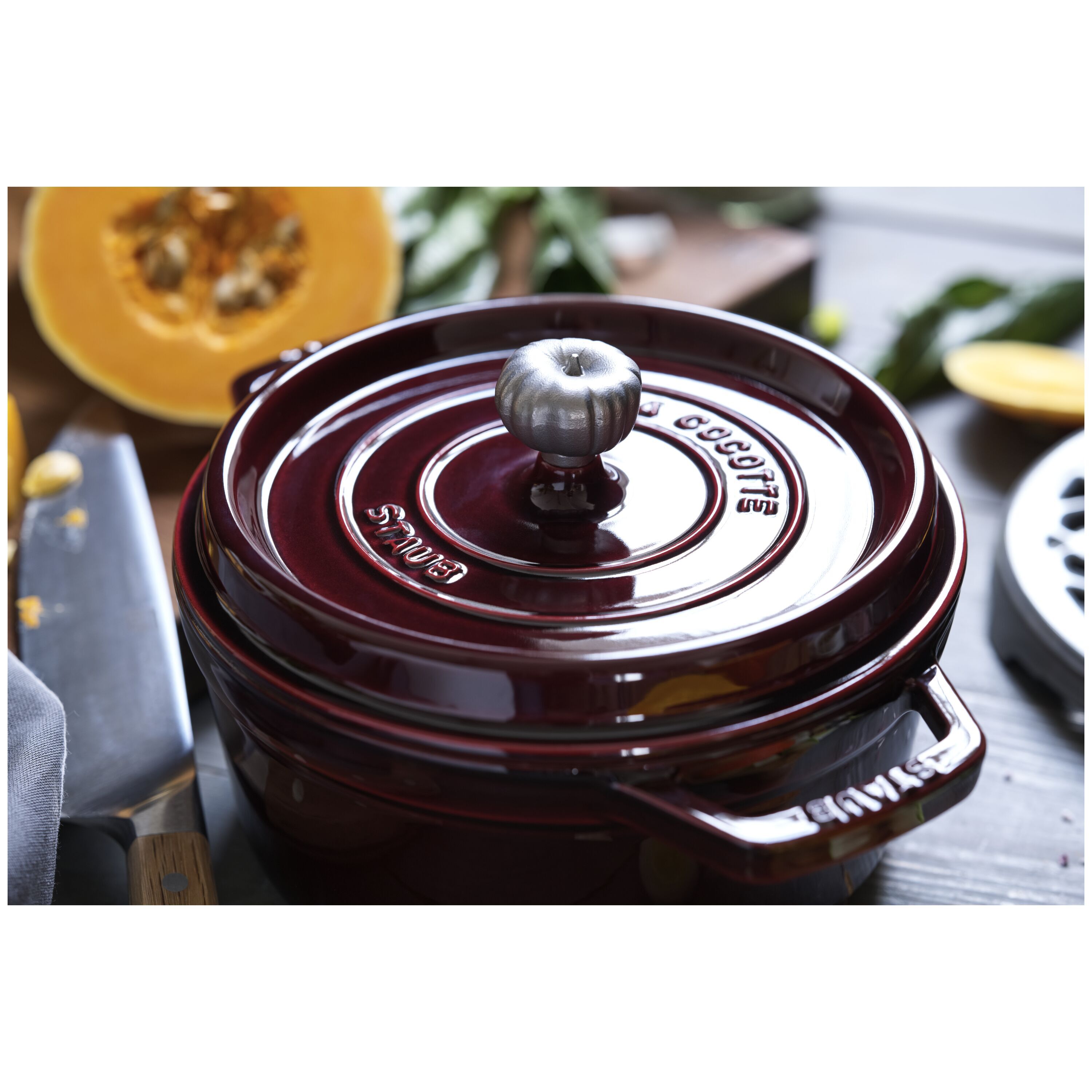 Staub        La Cocotte                Cocotte 26 cm, rund, Grenadine-Rot, Gusseisen