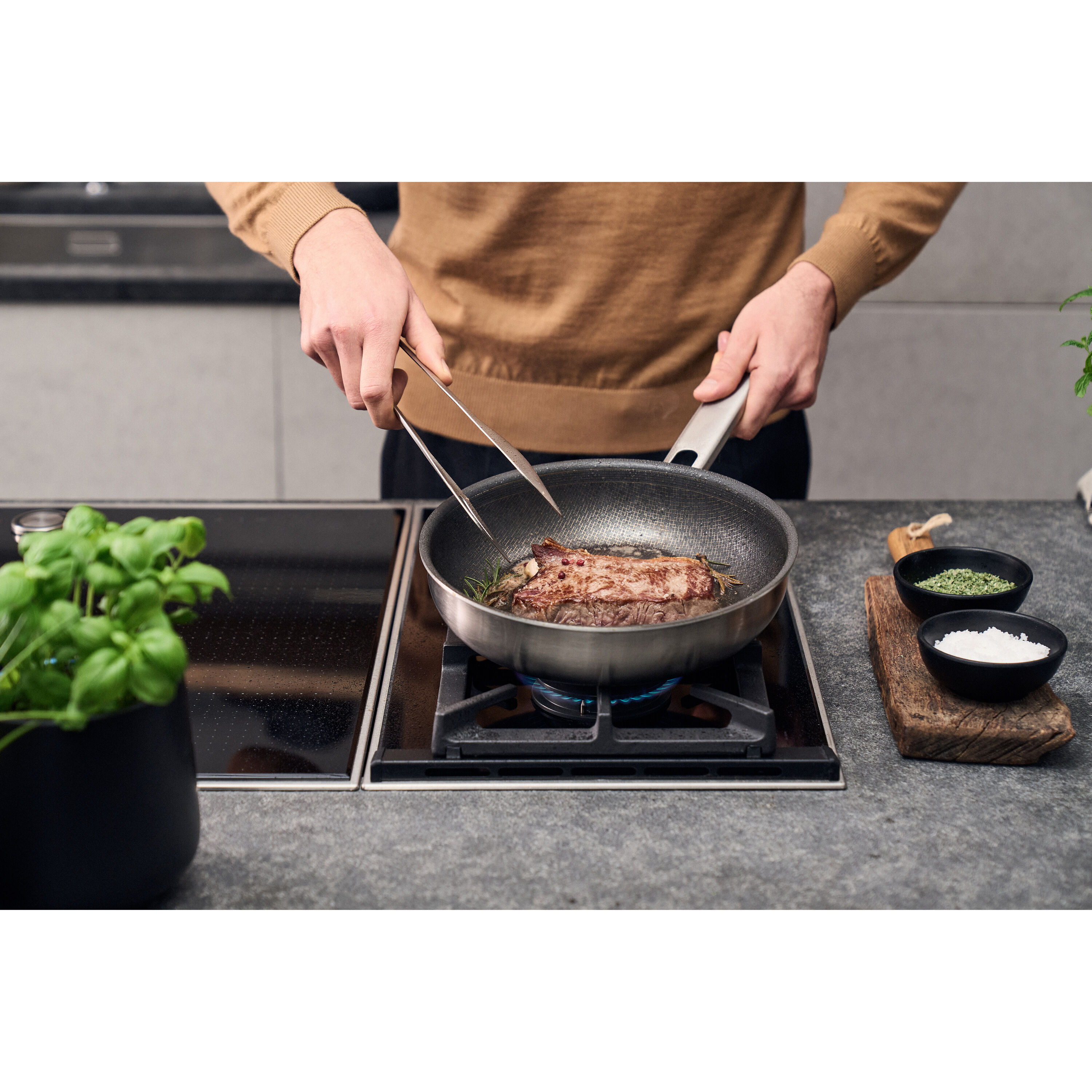 ZWILLING        Joy Plus                Bratpfanne 28 cm, 18/10 Edelstahl