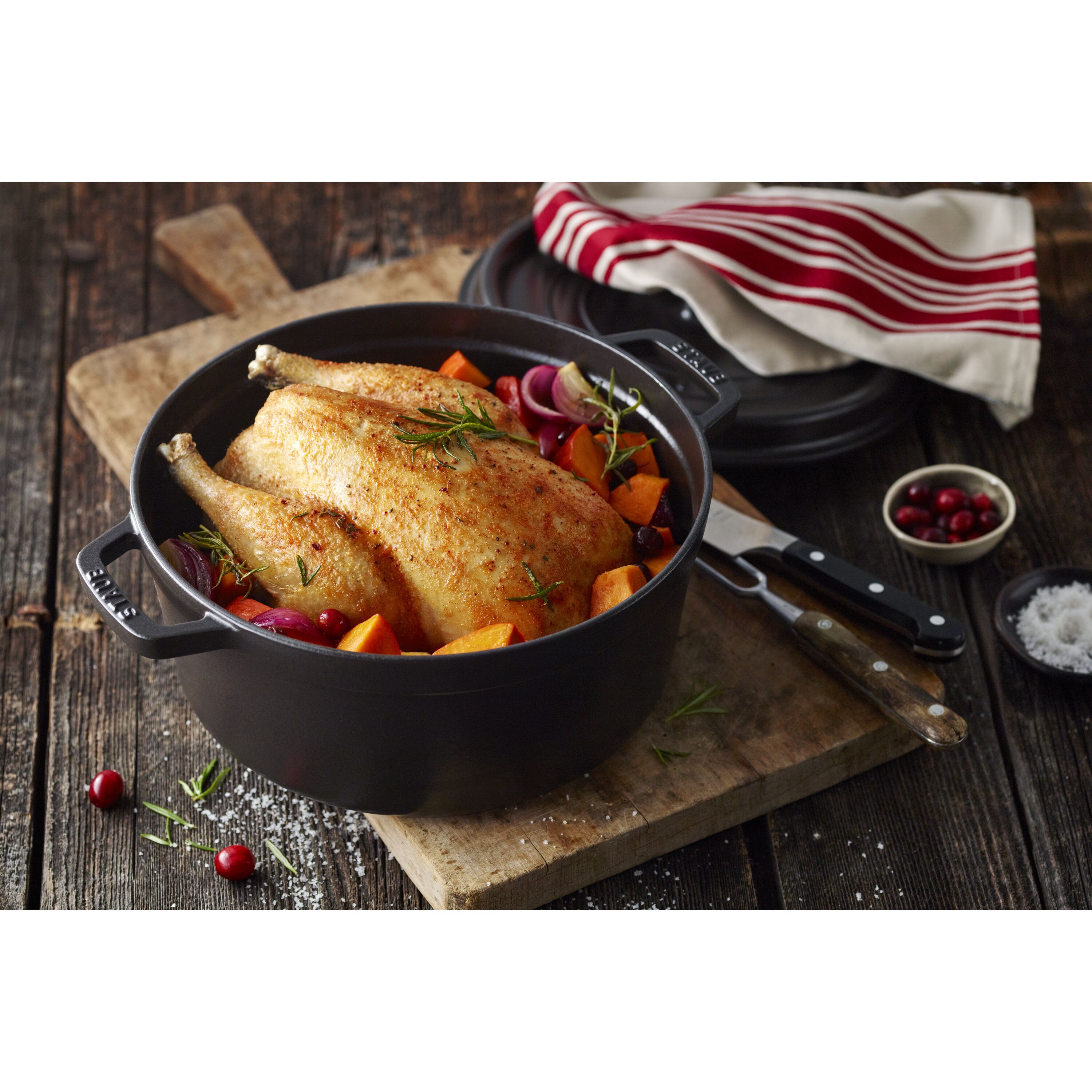 Staub        La Cocotte                Cocotte 24 cm, rund, Schwarz, Gusseisen
