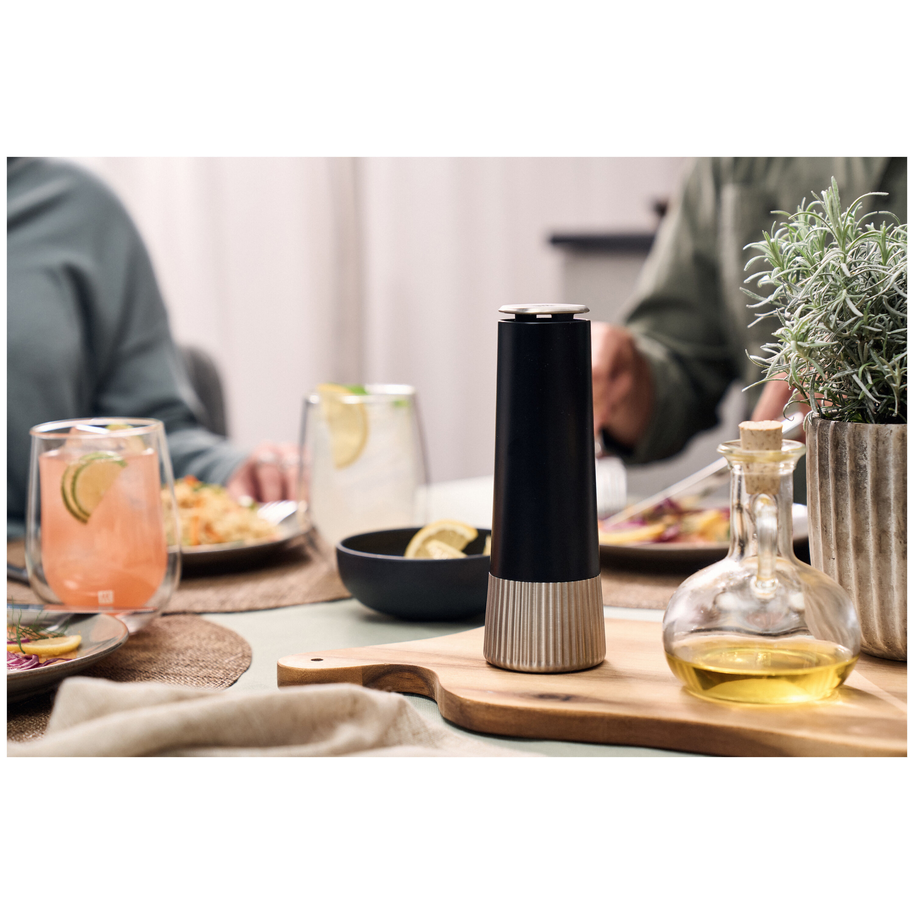 ZWILLING        Spices                Gewürzmühle 19 cm, Schwarz