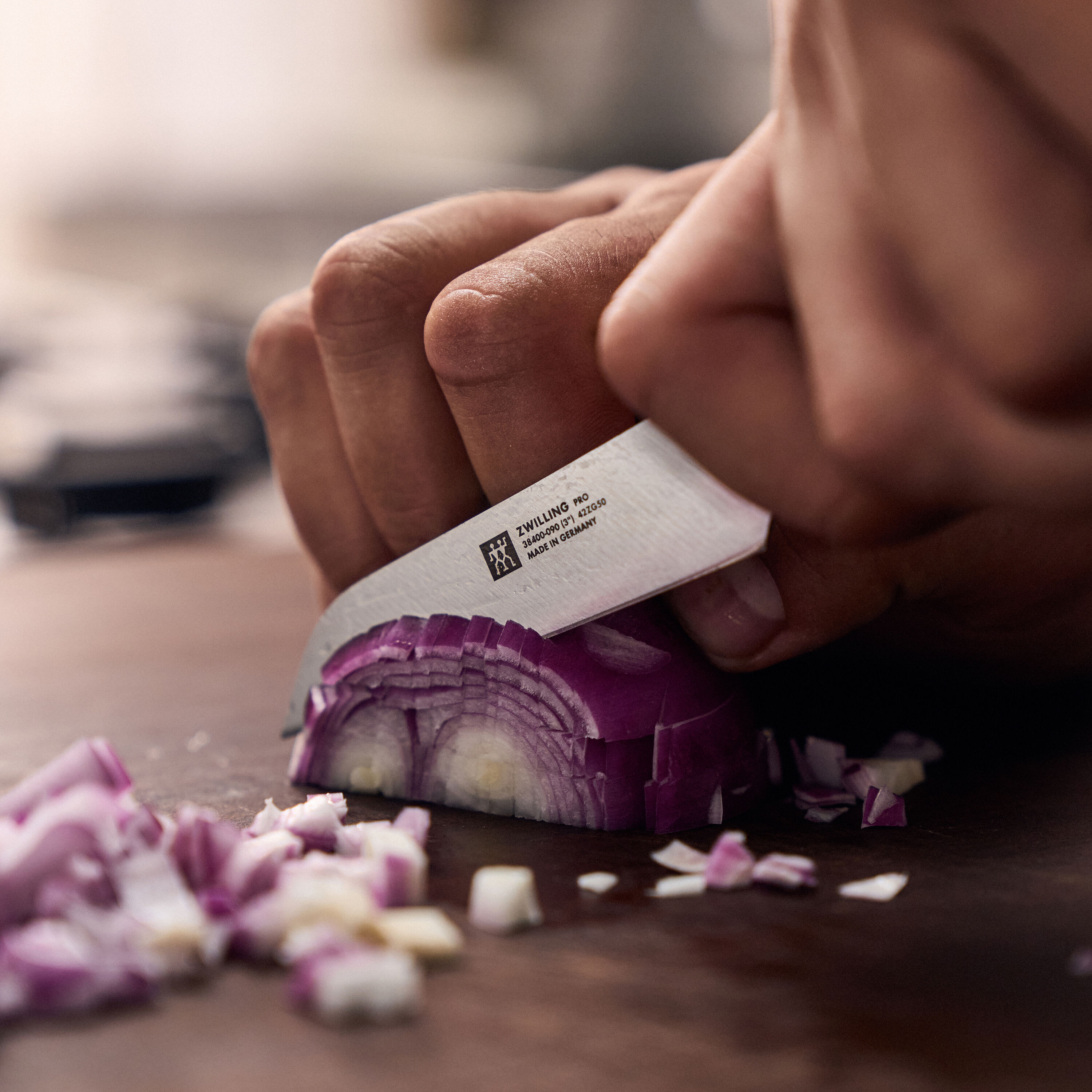 ZWILLING        Pro                Gemüsemesser 8 cm