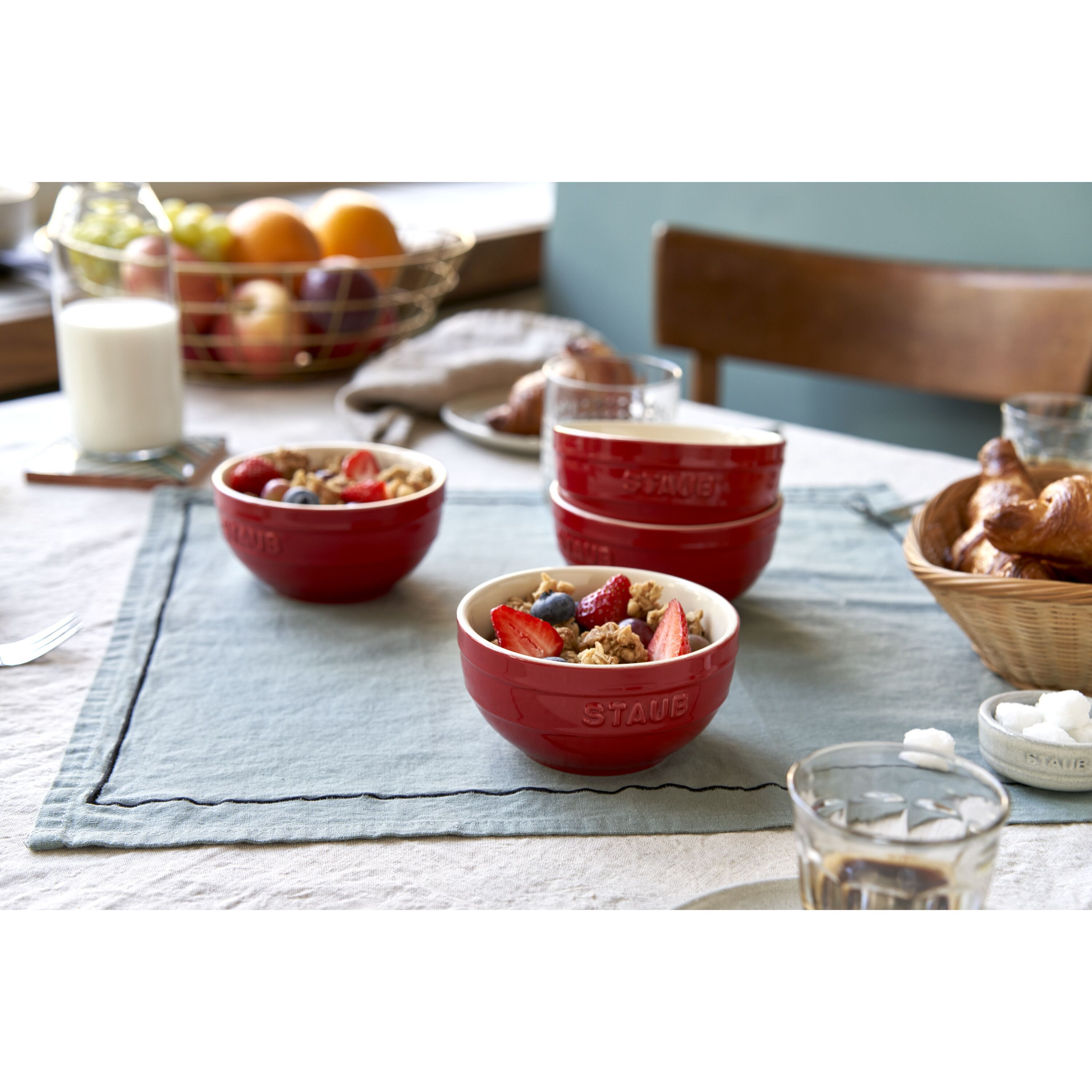 ZWILLING        Fresh & Save BOWLS                Schüssel Set mit Vakuumdeckel/5-tlg, 12cm/kirsch-rot