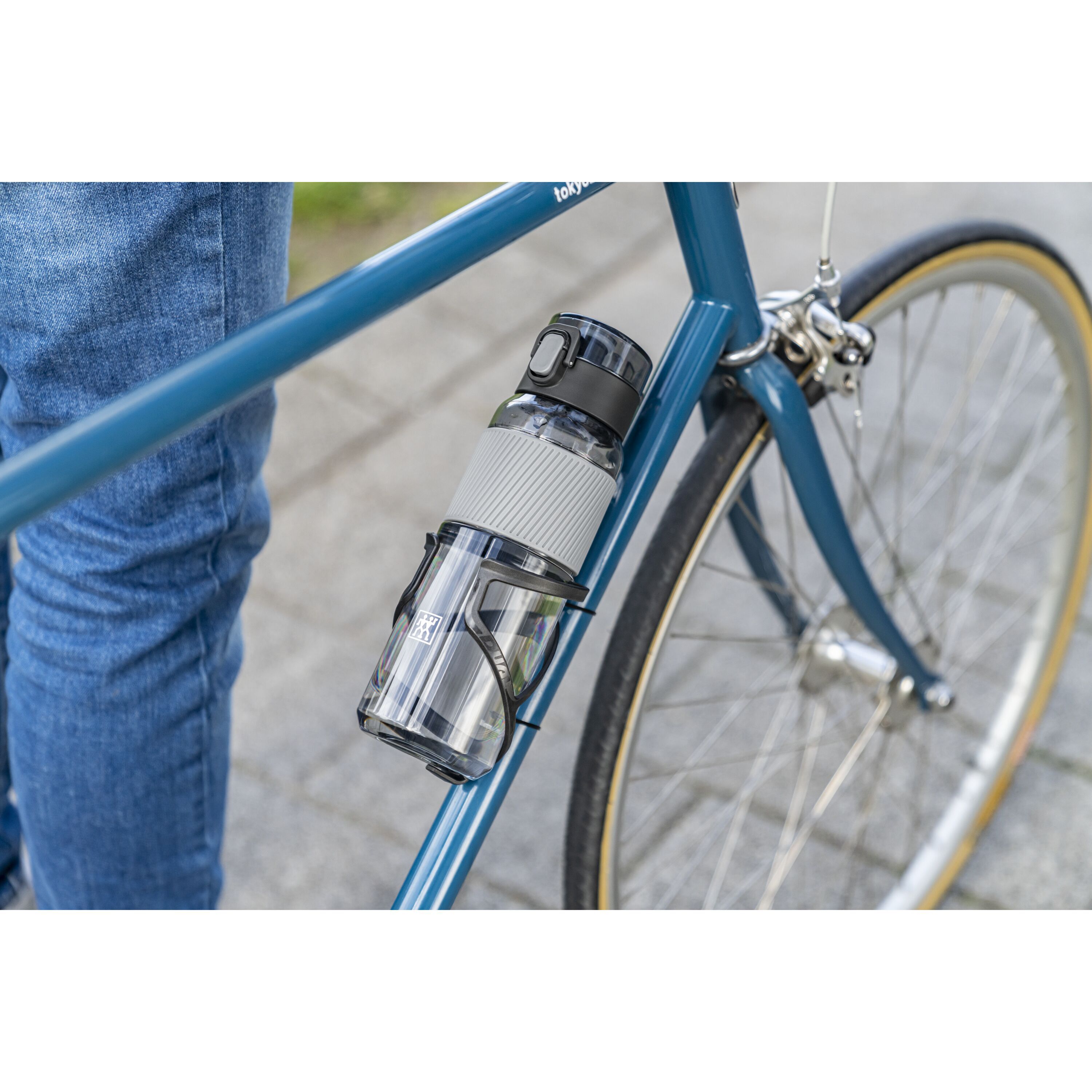 ZWILLING        Bottle                Trinkflasche, 680 ml, Tritan, Grau