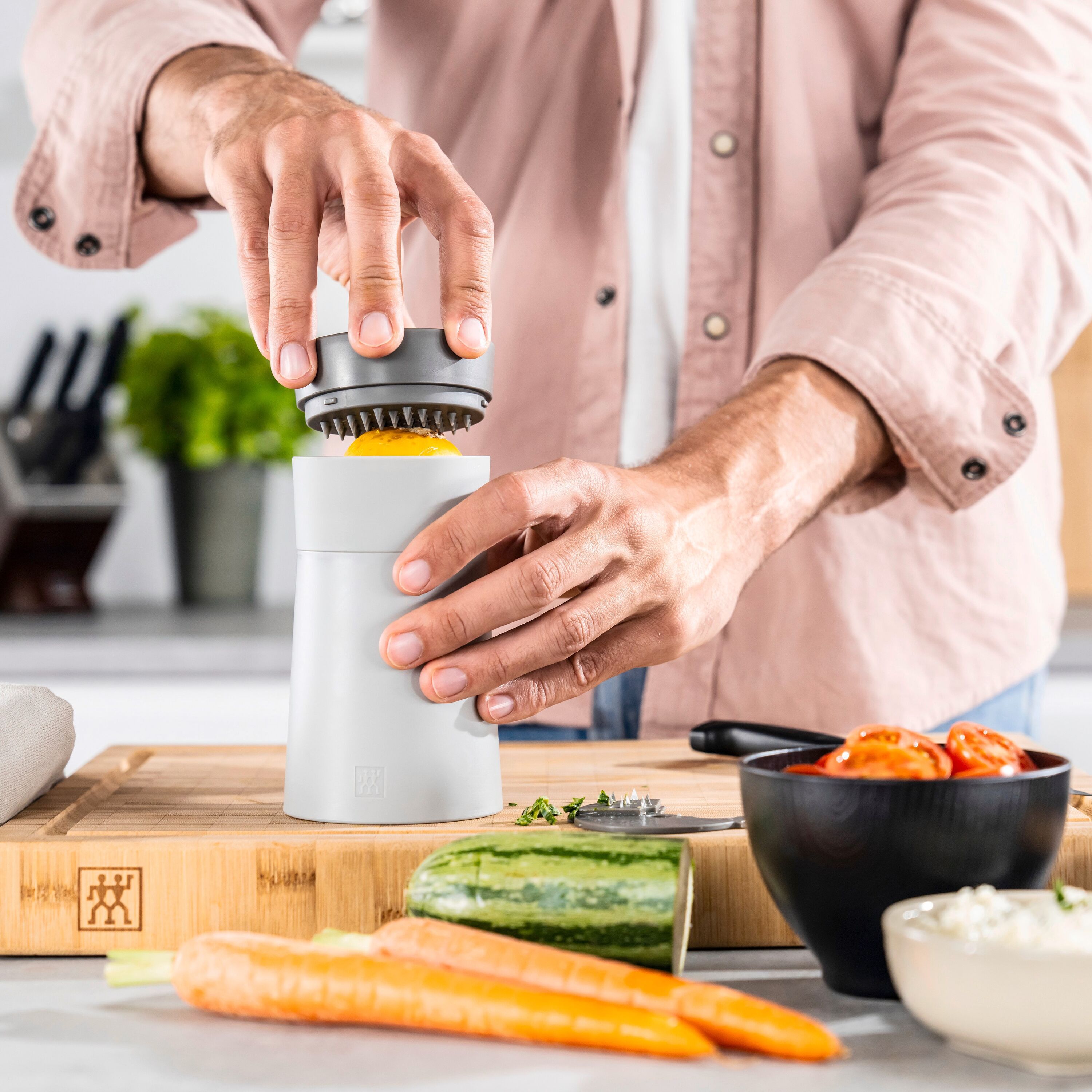 ZWILLING        Z-Cut                Spiralschneider, Grau