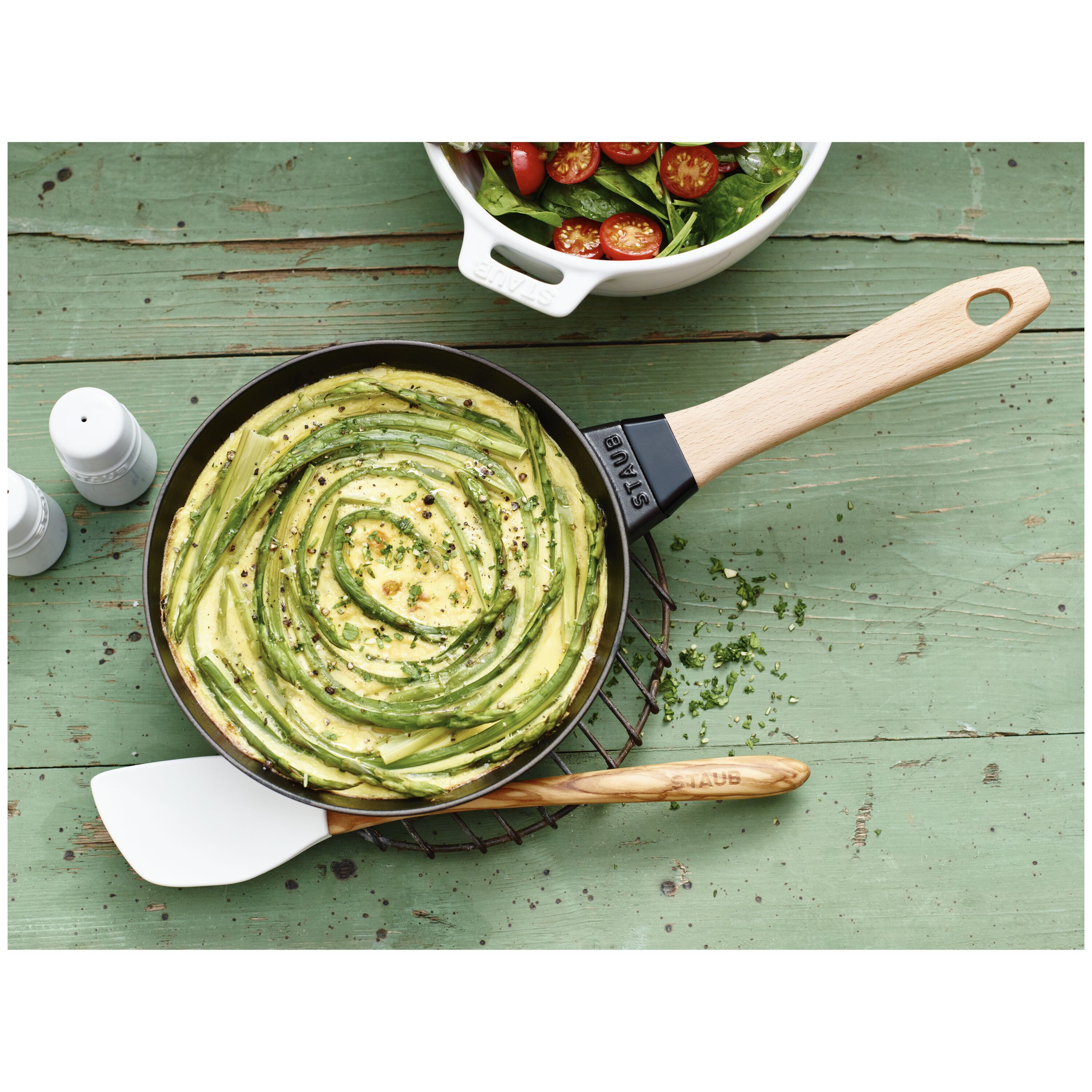 Staub        Pans                Bratpfanne mit Holzgriff 20 cm, rund, Schwarz, Gusseisen