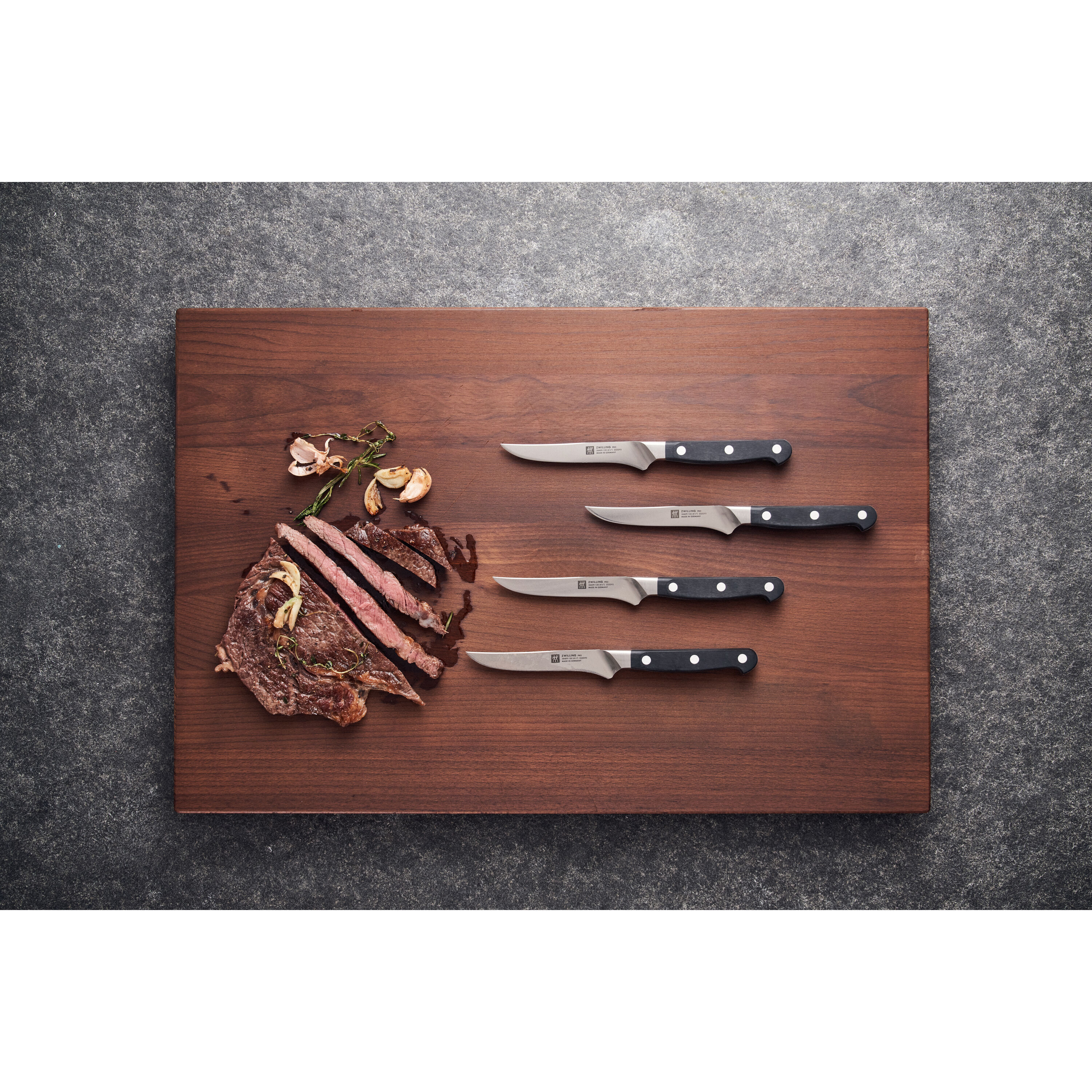 ZWILLING        Pro                Steakmesserset 4-tlg