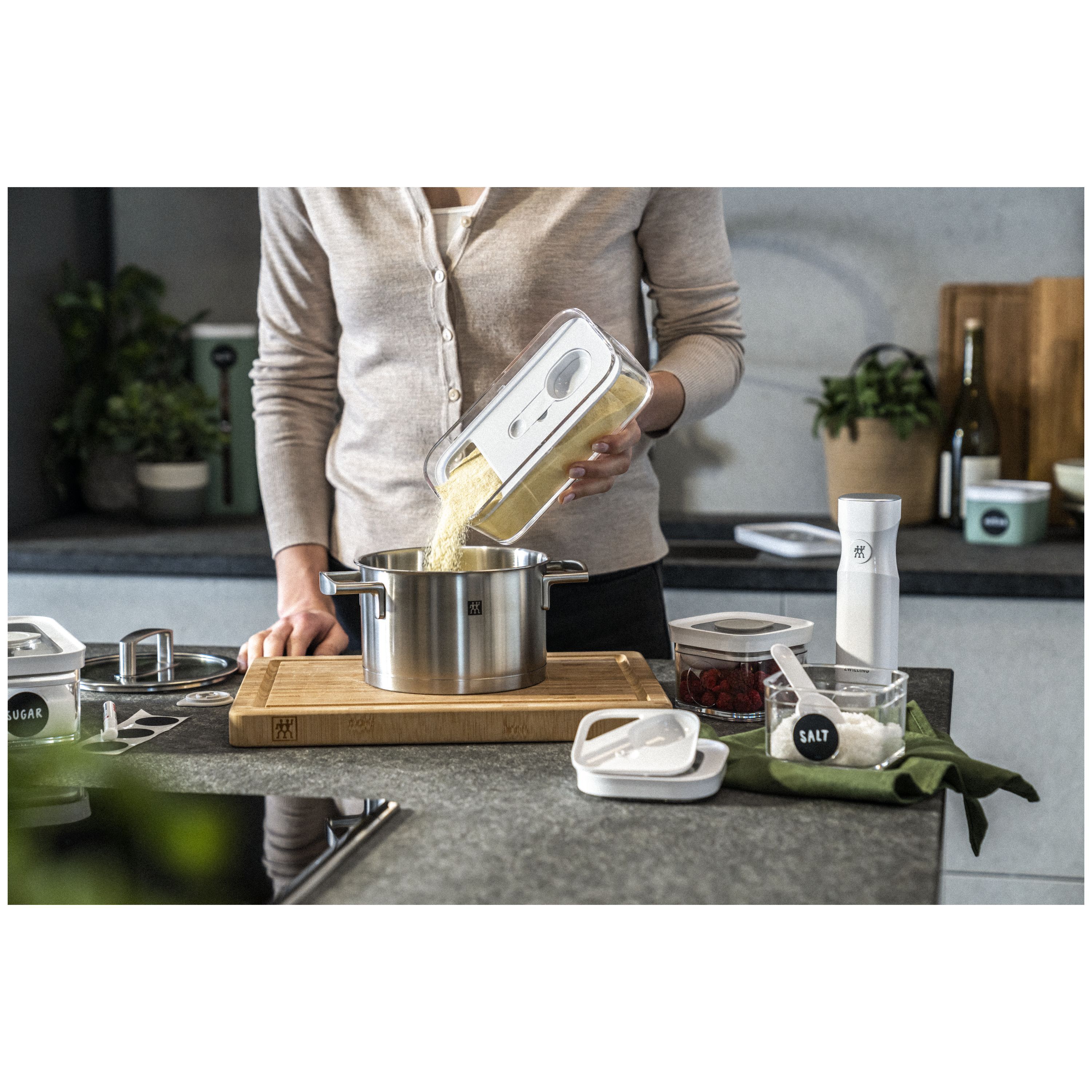 ZWILLING        Fresh & Save CUBE                CUBE Box M / 21 cm, Transparent-Weiß