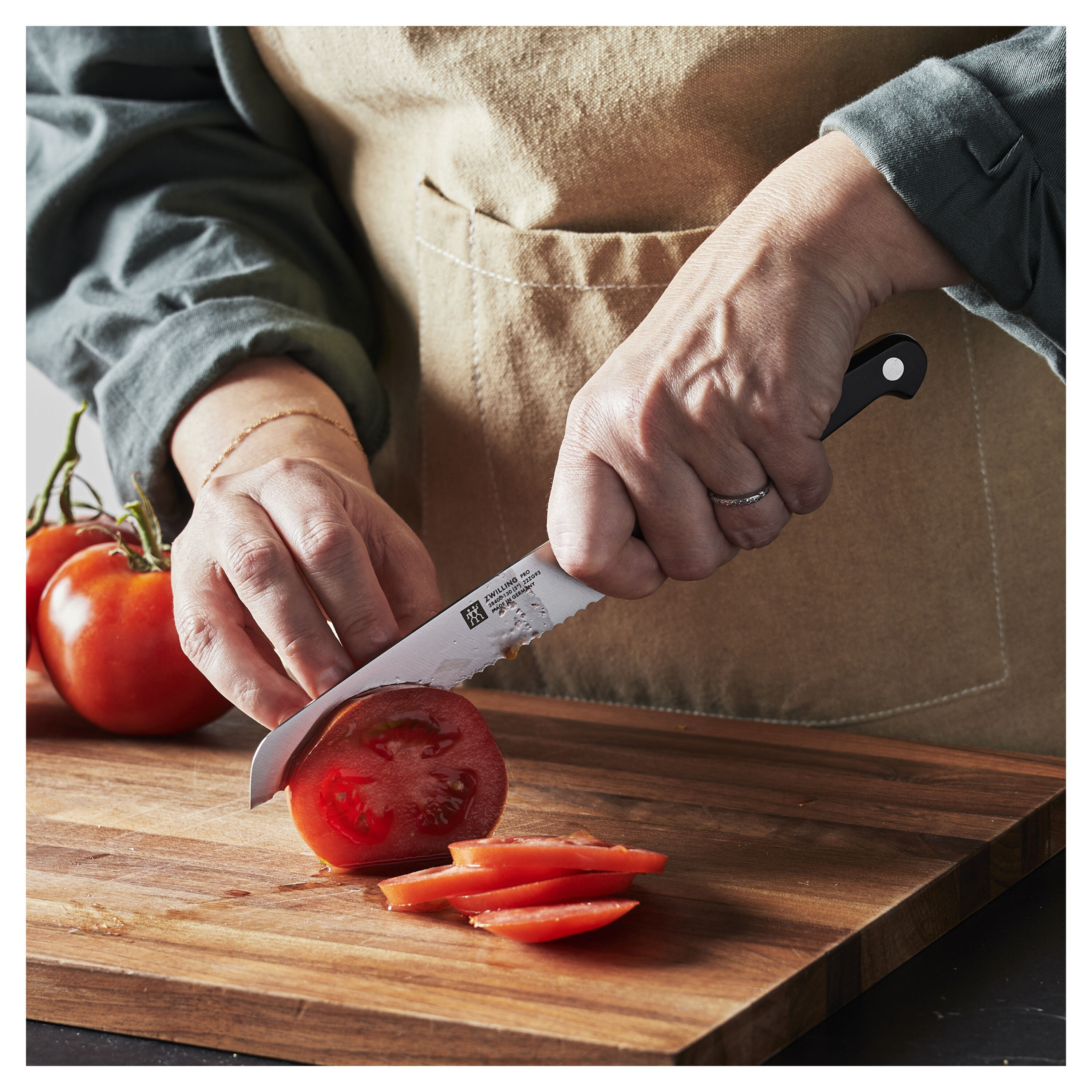 ZWILLING        Pro                Universalmesser 13 cm, Wellenschliff