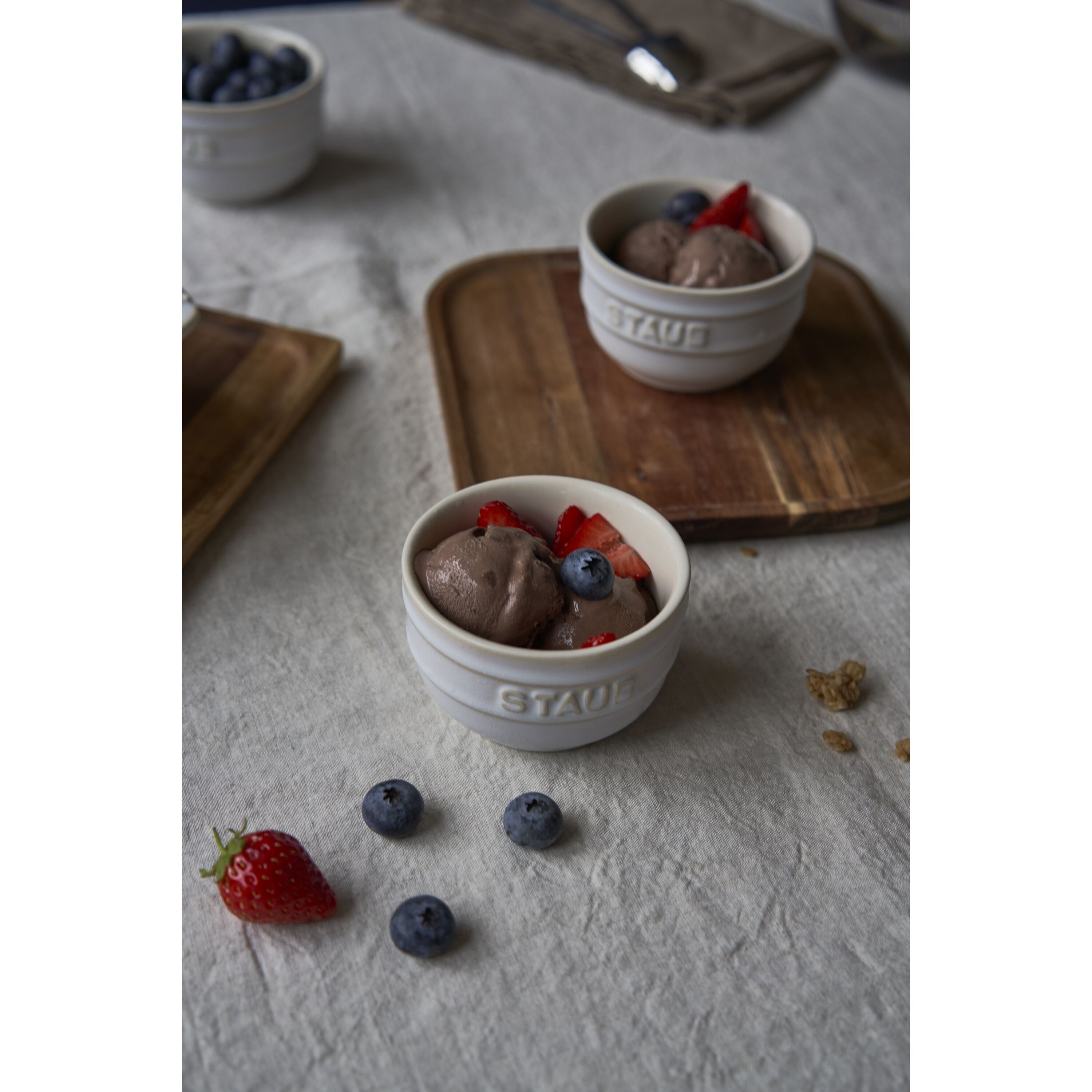 Staub        Ceramique                Förmchenset 9 cm / 2-tlg, rund, Elfenbein-Weiß, Keramik