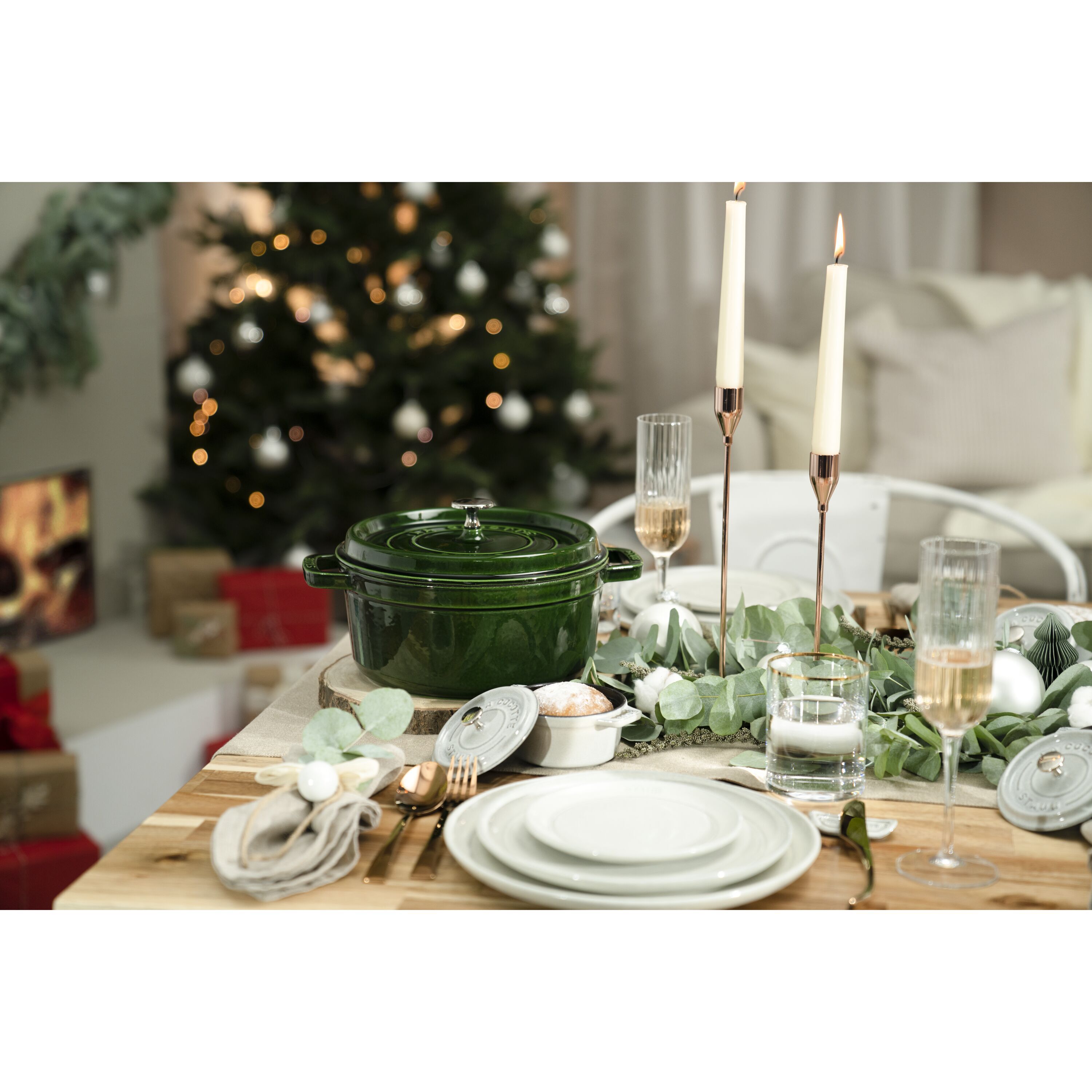 Staub        La Cocotte                Cocotte 26 cm, rund, Basilikum-Grün, Gusseisen