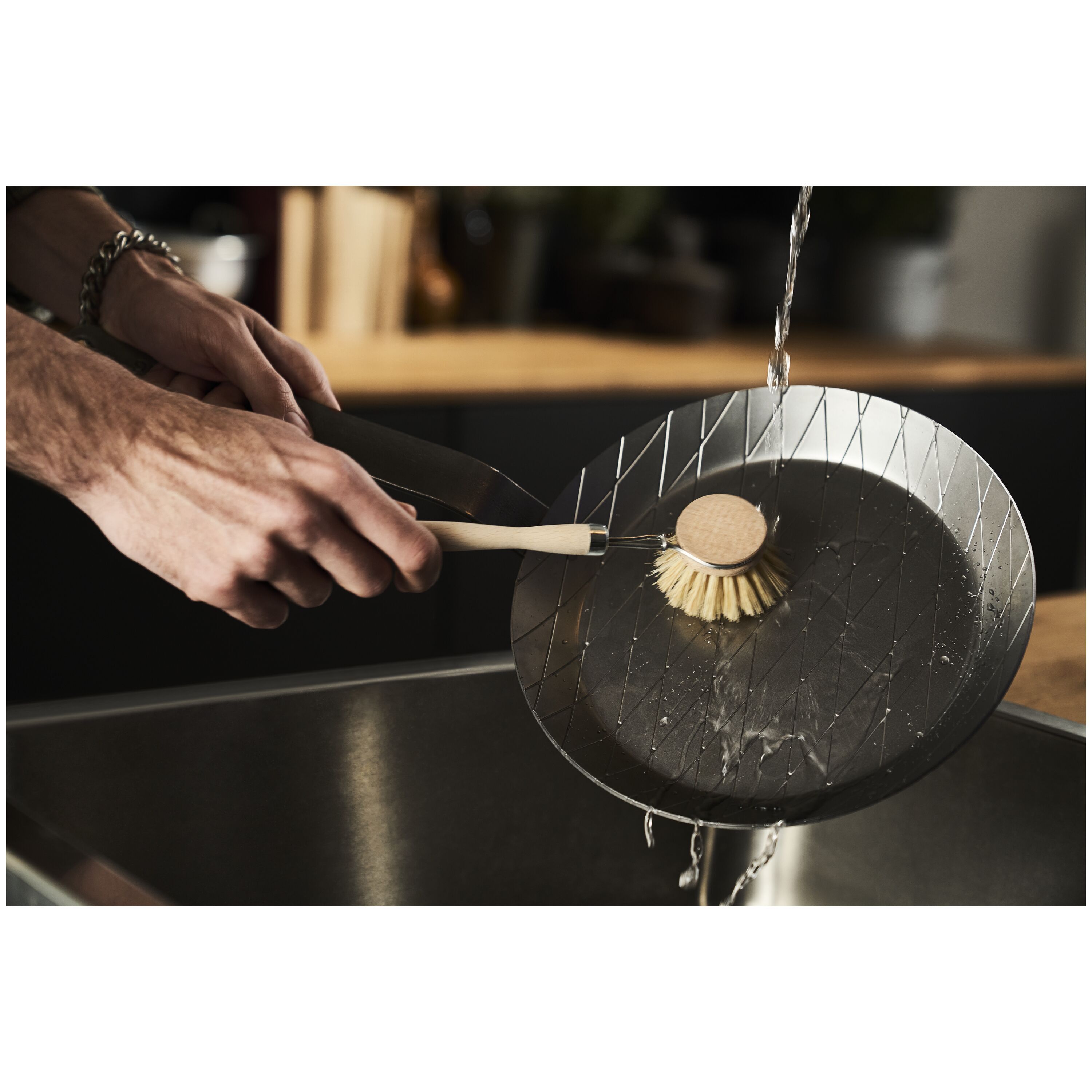 ZWILLING        Forge                Eisenpfanne 24 cm, Kohlenstoffstahl