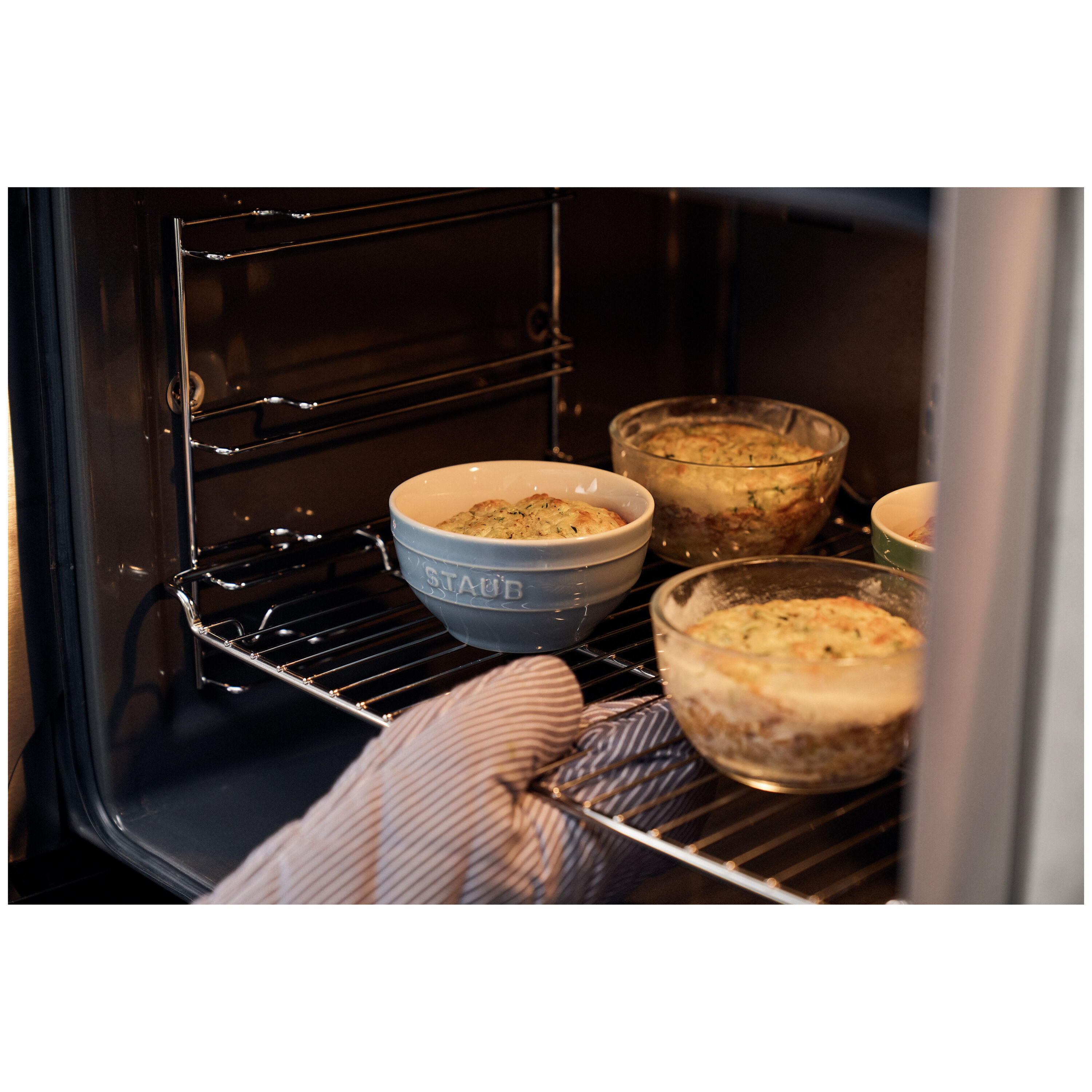 ZWILLING        Fresh & Save BOWLS                Schüssel Set mit Vakuumdeckel/5-tlg, 12cm/Elfenbeinweiß