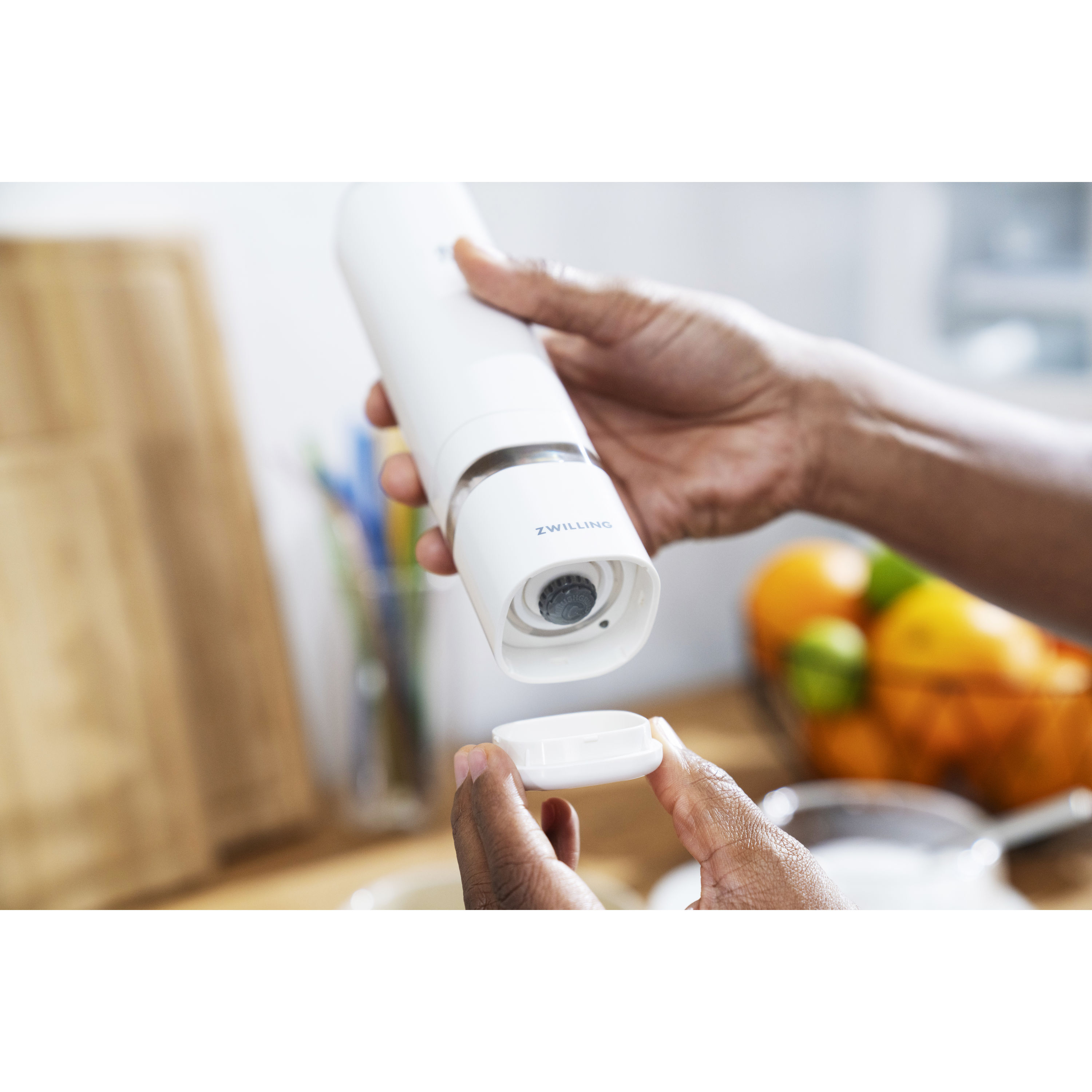 ZWILLING        Enfinigy                Elektrische Pfeffer- und Salzmühle, Weiß