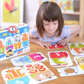 CzuCzu. Puzzle z dziurką - Pociąg do liczenia