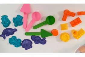 Epee. Ultra Piasek - walizka Morskie życie - 1 kg piasku + 6 foremek + 2 narzędzia (EP04316/093193)