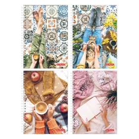 Herlitz brulion na spirali A5. 100 kartek w atkę - Flat Lay