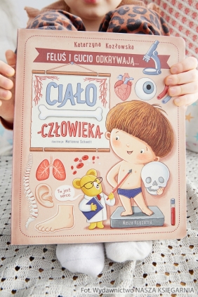 Feluś i Gucio odywają.. Ciało cowieka