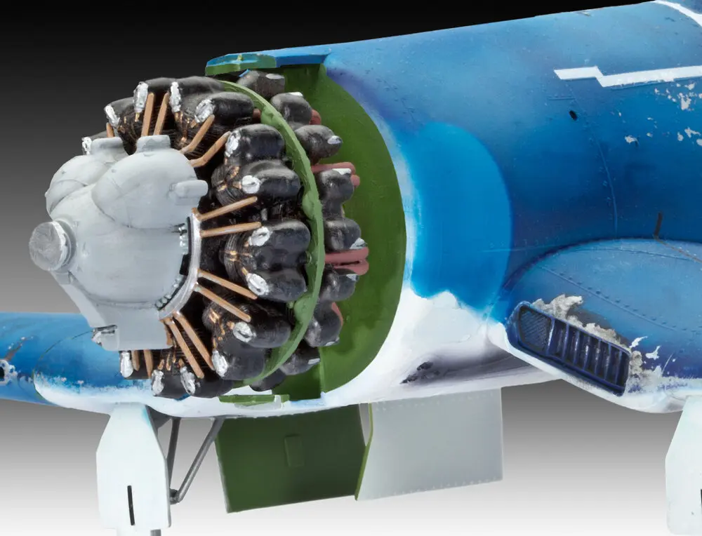 Vought F4U-1A CORSAIR