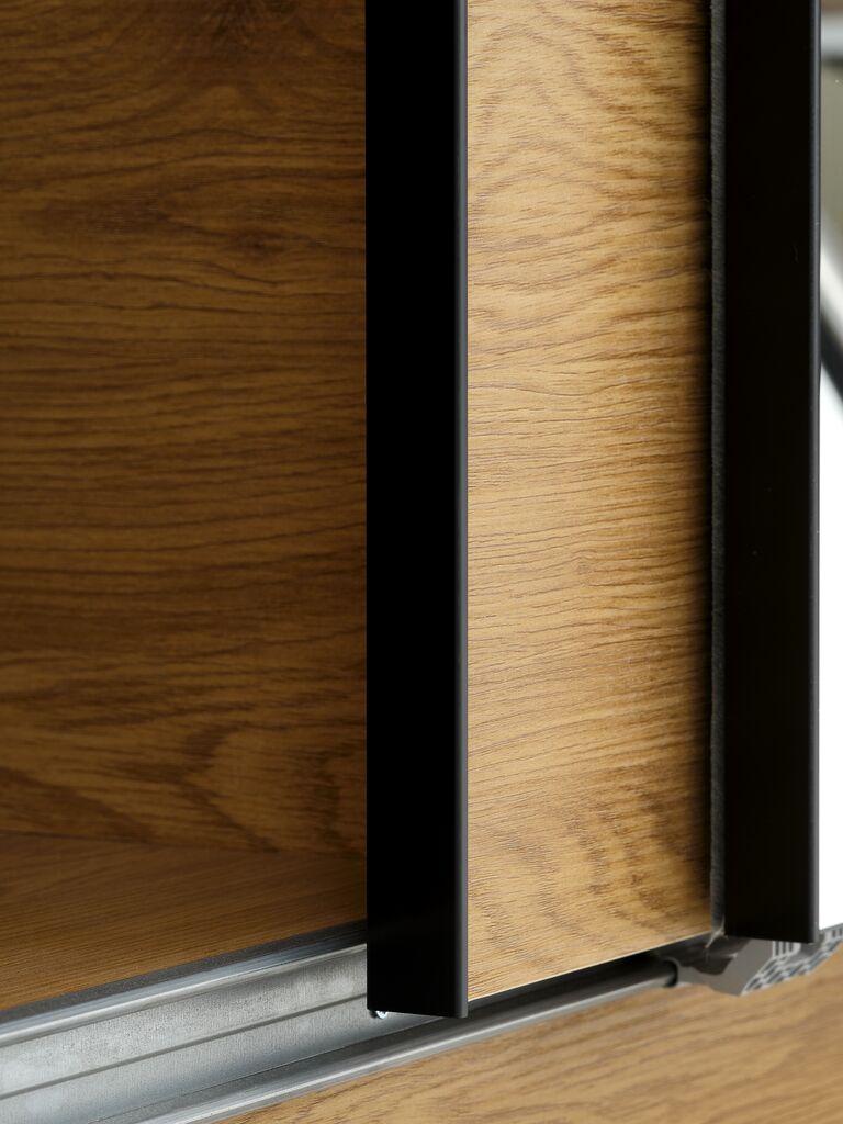 RABERG Garderob RABERG 150x200 m/spegel varm ekfärgad