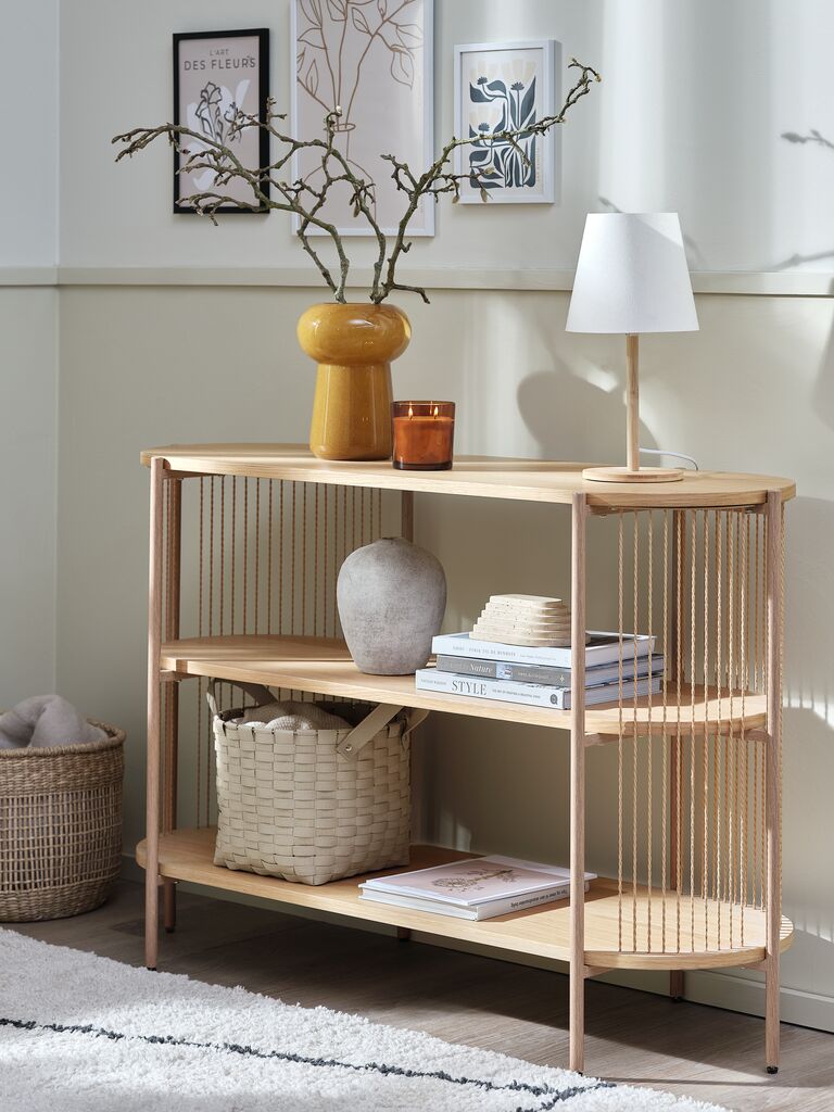 SNESLEV Skänk SNESLEV 2 hyllor natur ekfärgad