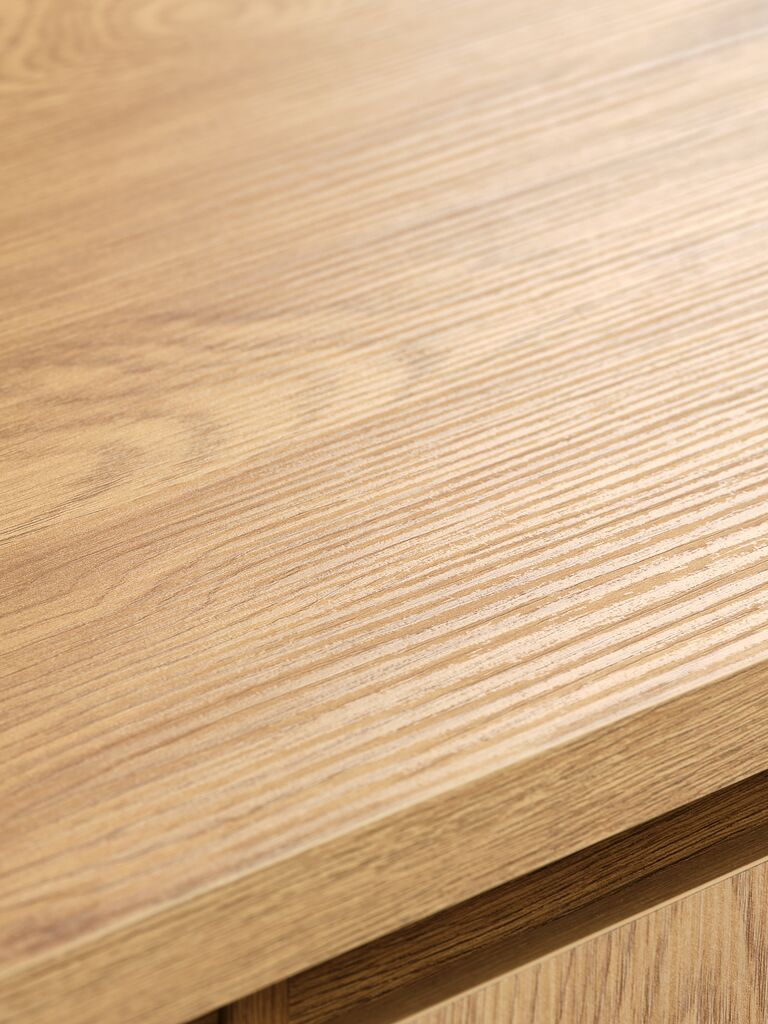 LIMFJORDEN Skänk LIMFJORDEN 2 dörrar 3 lådor varm ekfärgad