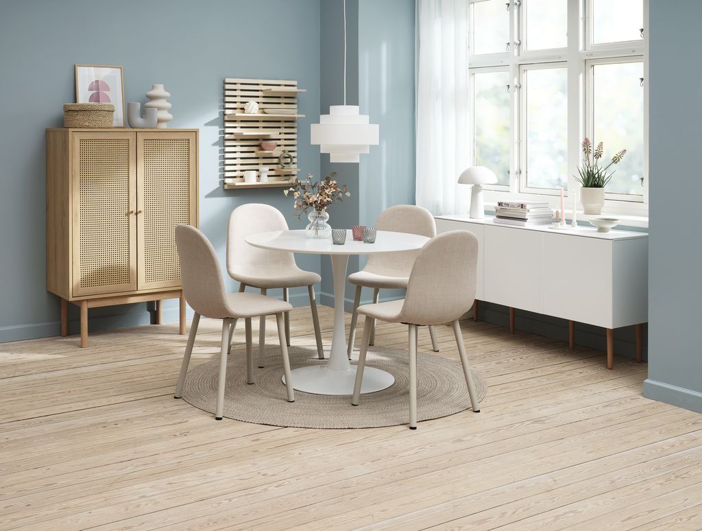 RINGSTED + EJSTRUP RINGSTED Ø100 bord vit + 4 EJSTRUP stol beige