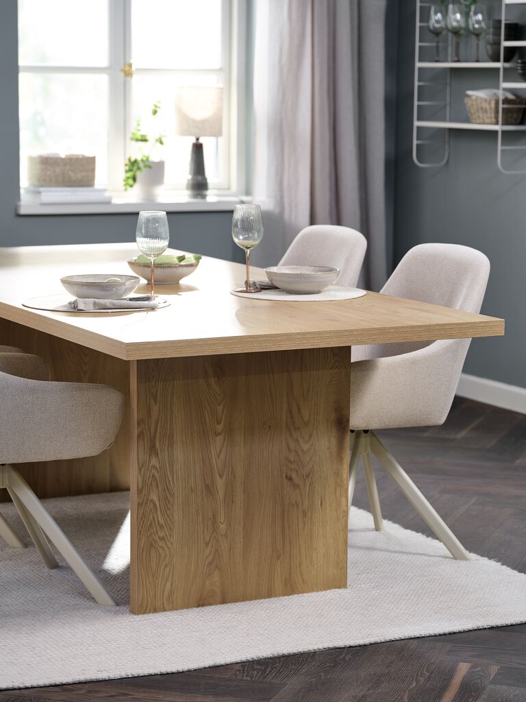 MUNKEBY Matbord MUNKEBY 100x220 varm ekfärgat