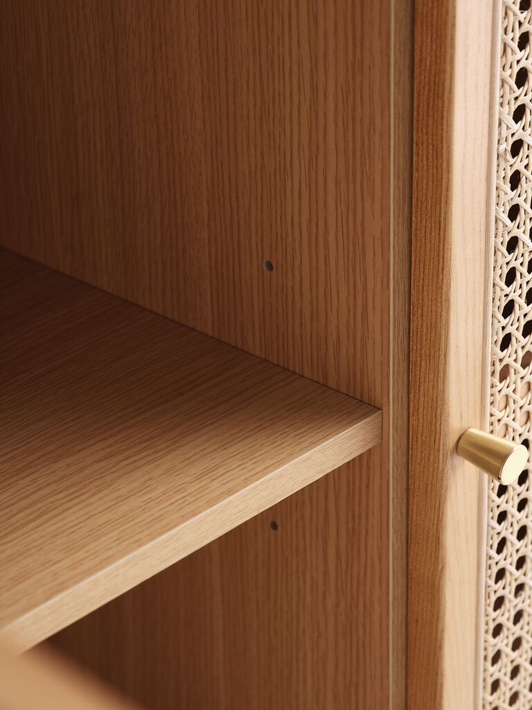 SALTVIG Skänk SALTVIG 3 dörrar ask