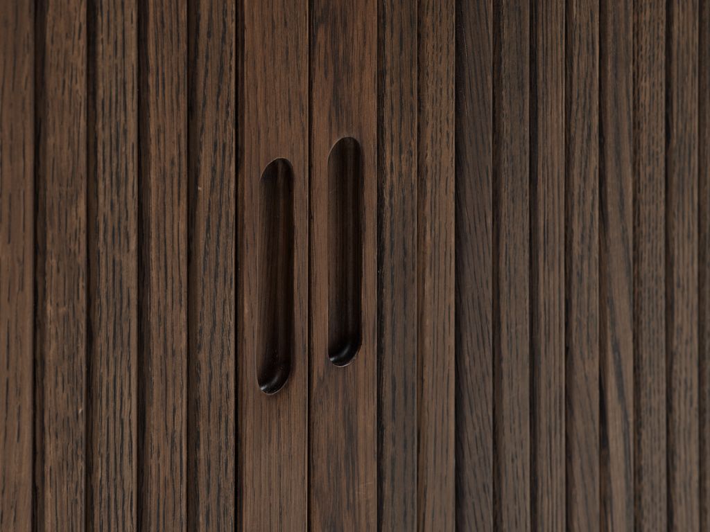 LYNGVIG Skänk LYNGVIG B160 2 jalusidörrar mörk ek