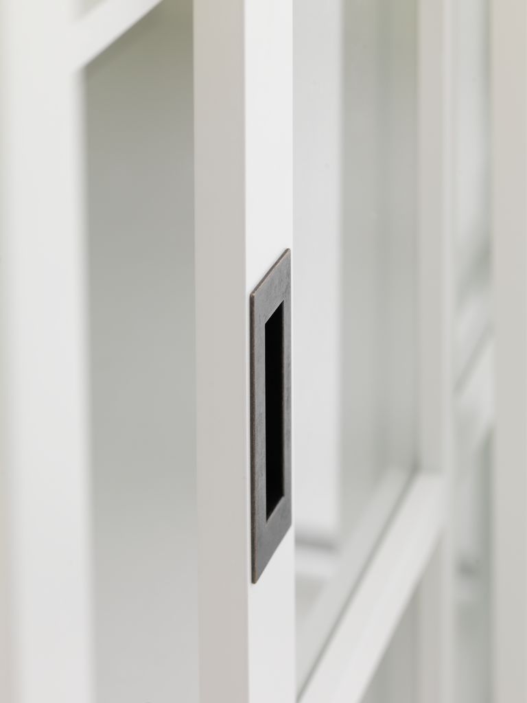 NORDBY Vitrinskåp NORDBY 2 dörrar vit