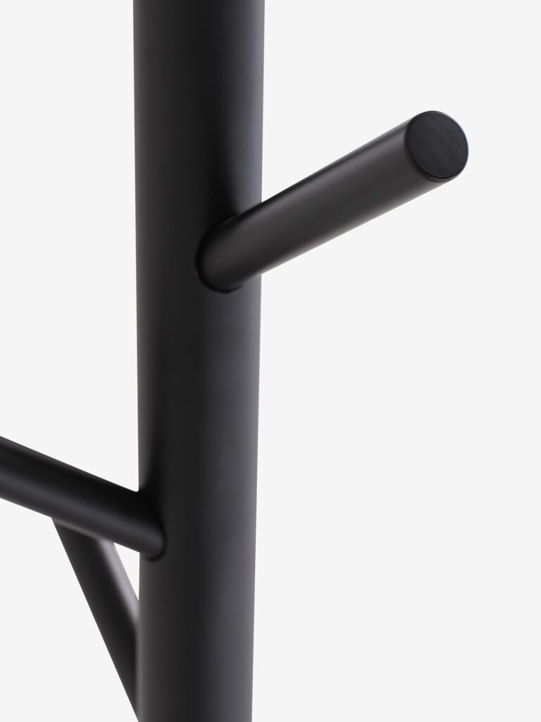 CIRKELHUSE Klädhängare CIRKELHUSE svart