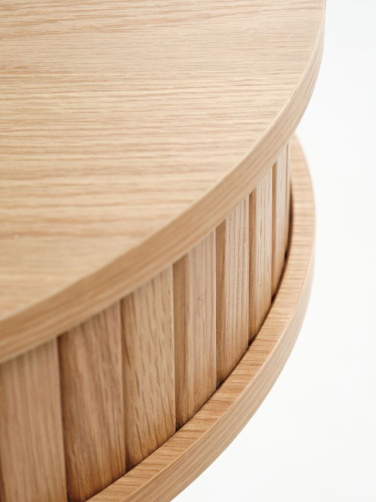 LYNGVIG Avlastningsbord LYNGVIG 50x110 2 jalusidörrar natur ek