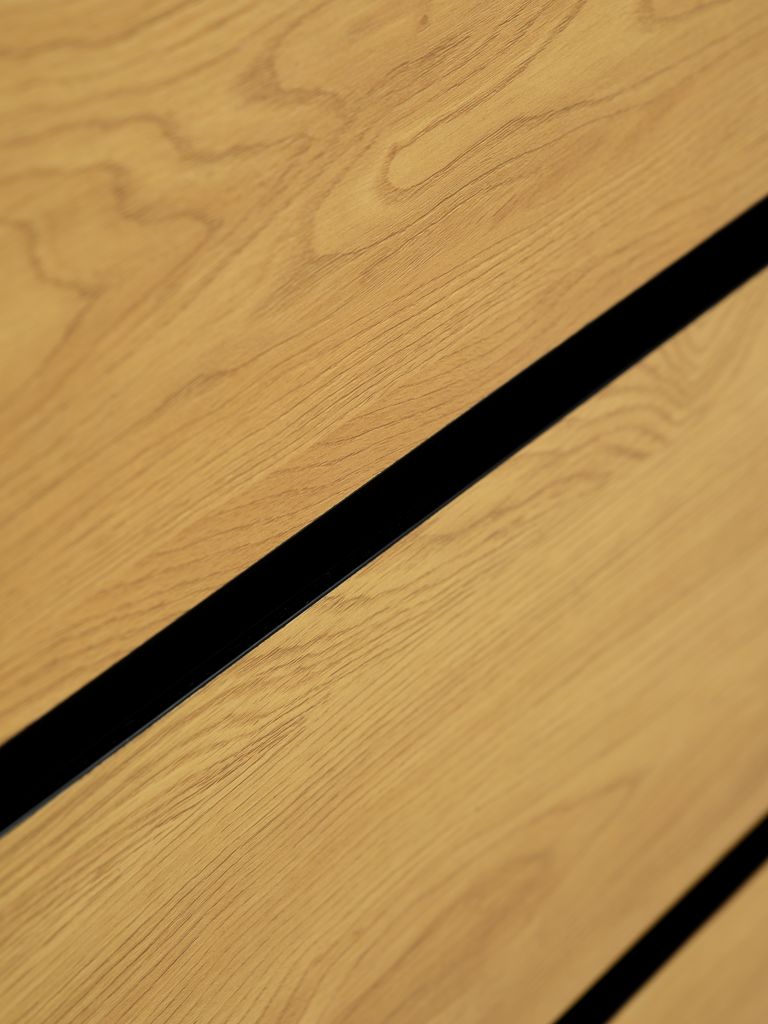 ODENSE Byrå ODENSE 3 lådor varm ekfärgad/svart