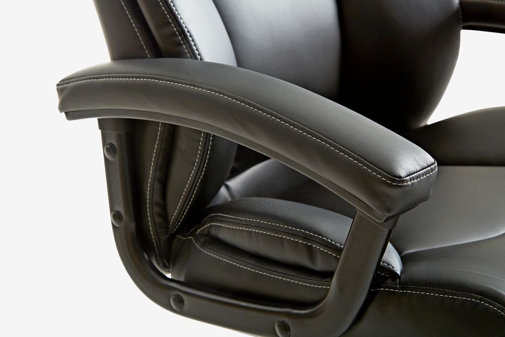 TAMDRUP Kontorsstol TAMDRUP memoryskum svart konstläder