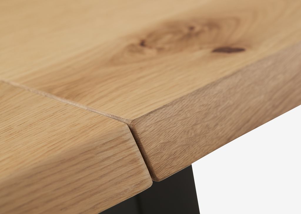 SKOVLUNDE Matbord SKOVLUNDE 90x200 natur ek/svart