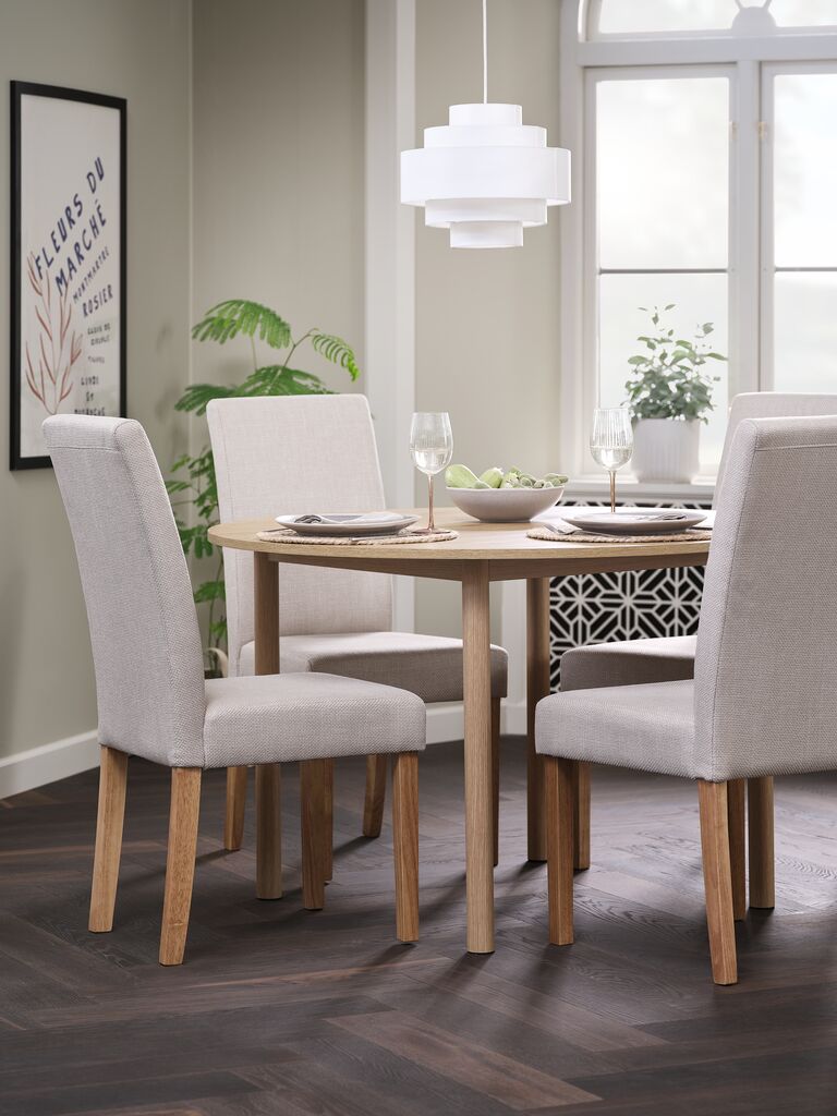 ALSTED + TUREBY ALSTED Ø120 bord natur ek + 4 TUREBY stol beige