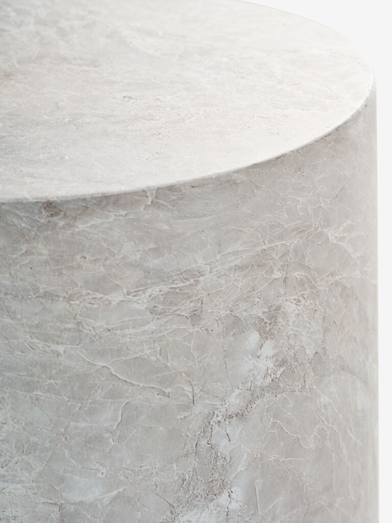 LUMBY Piedestal LUMBY Ø30 marmorfärgad